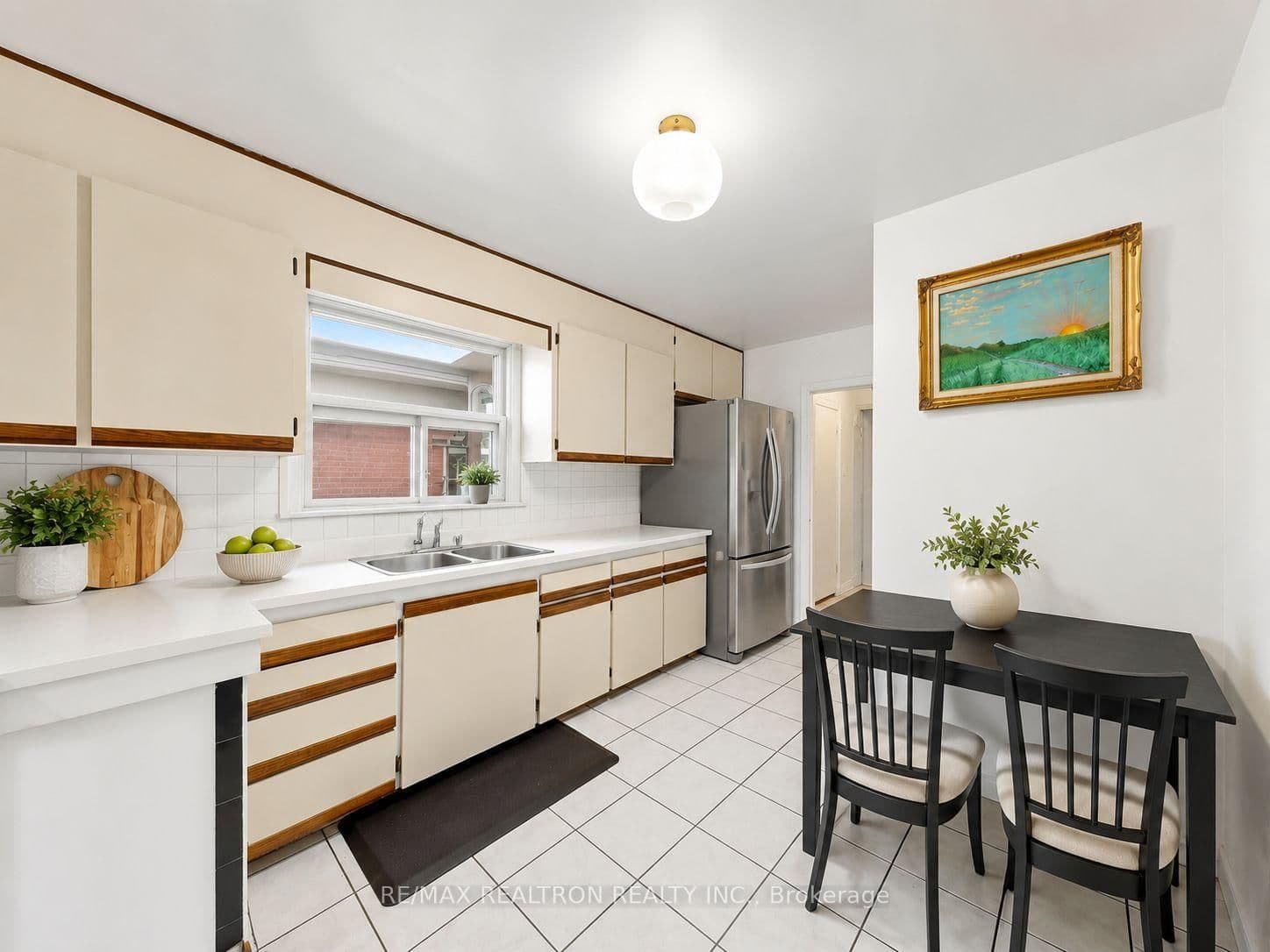 9 Clevedon Street E thumbnail 13