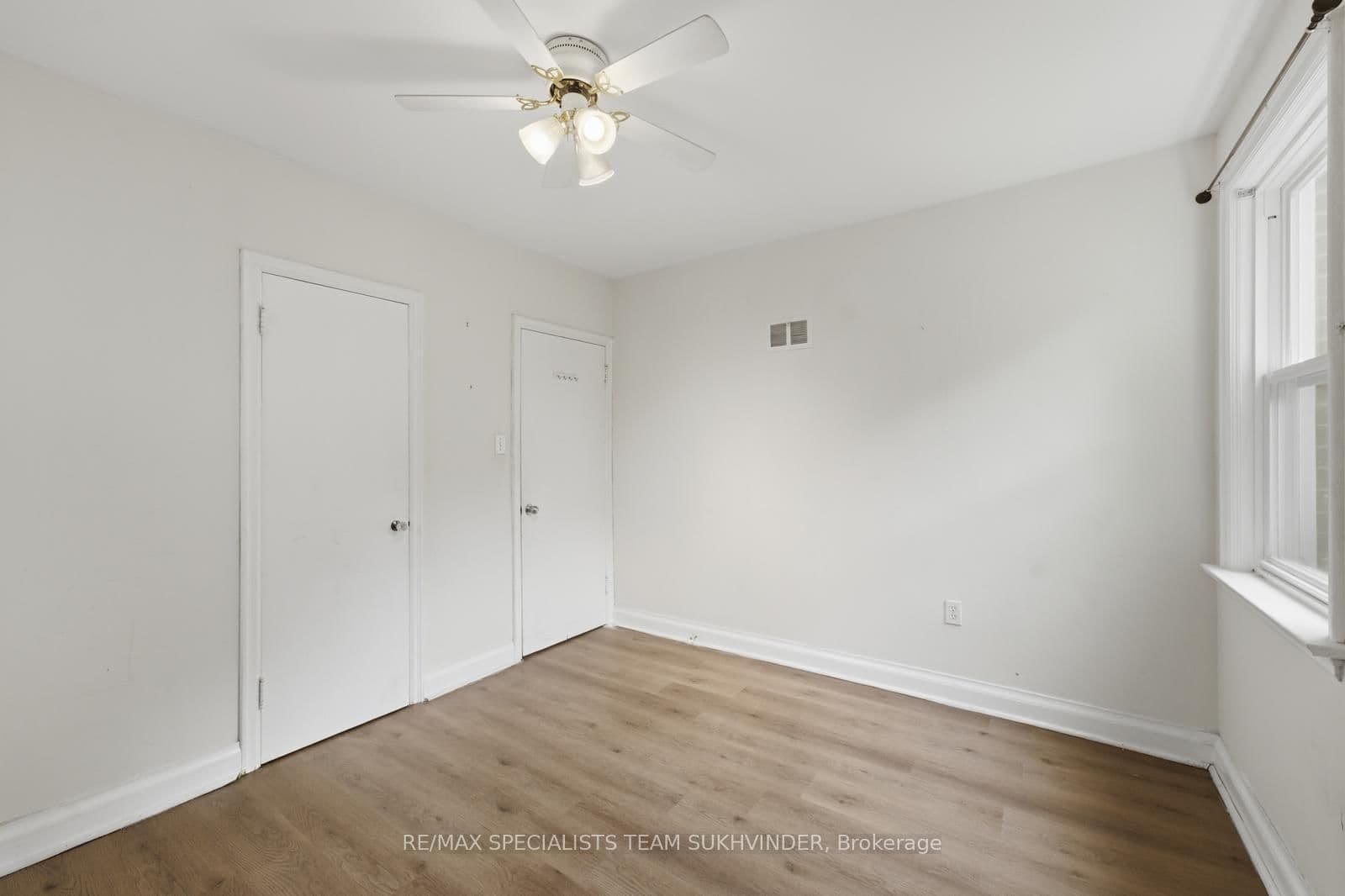 156 Mill Street S thumbnail 13