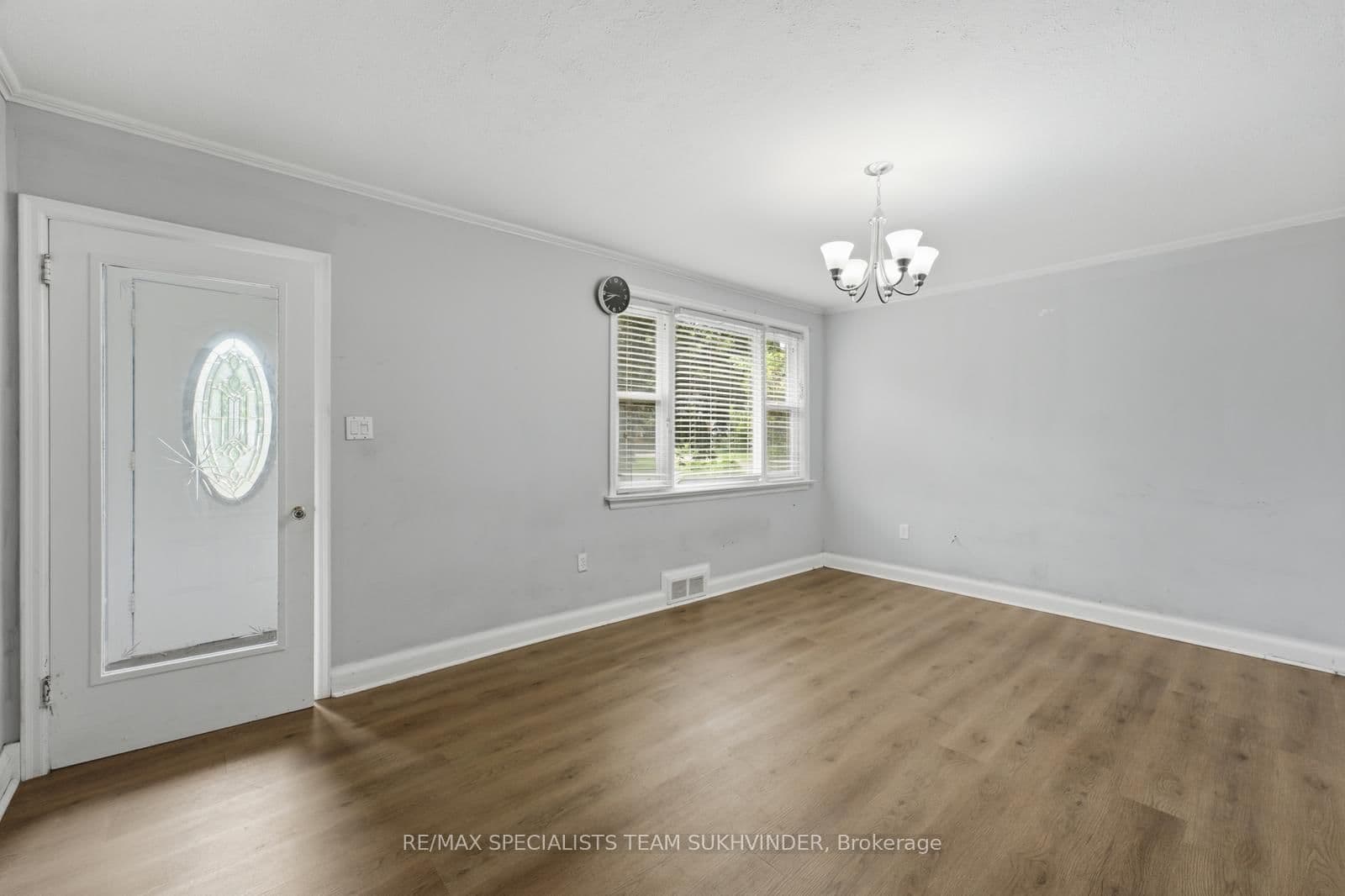 156 Mill Street S thumbnail 8
