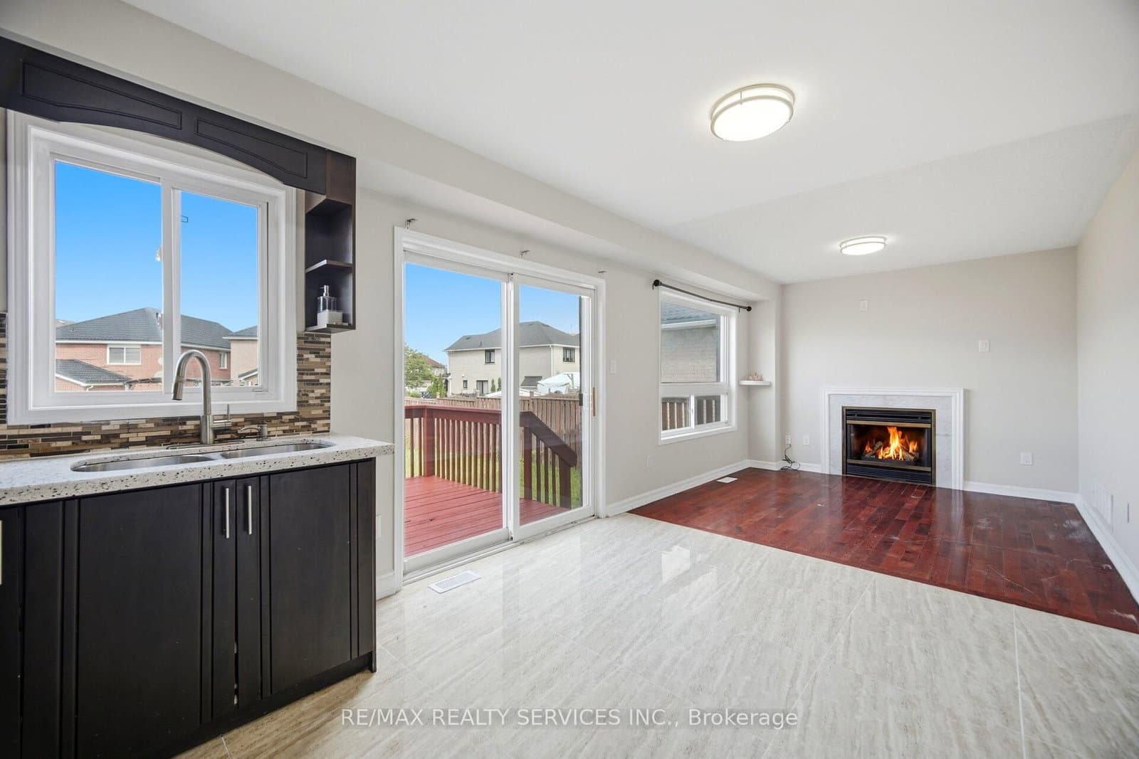 249 Sunny Meadow Boulevard thumbnail 18