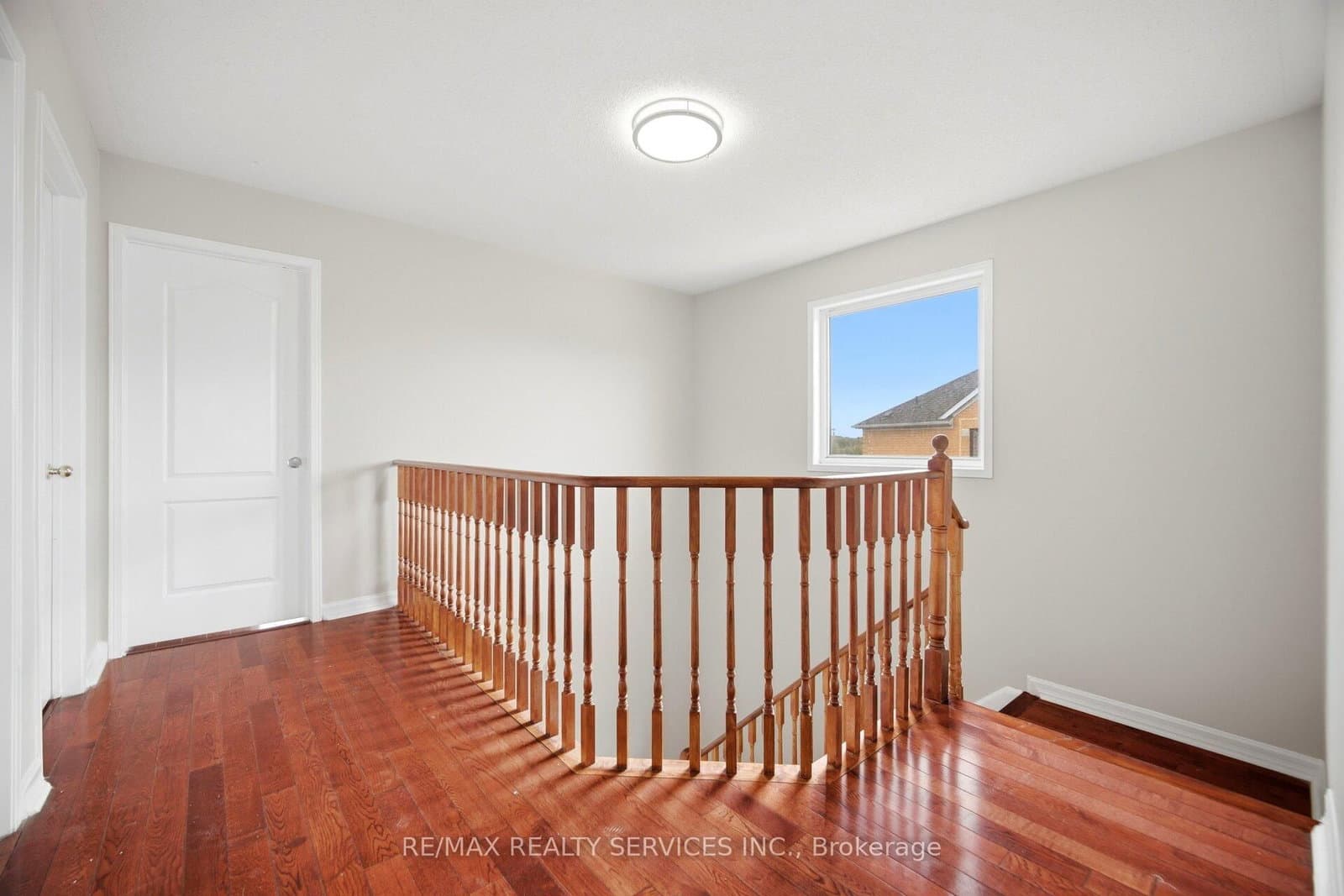 249 Sunny Meadow Boulevard thumbnail 24