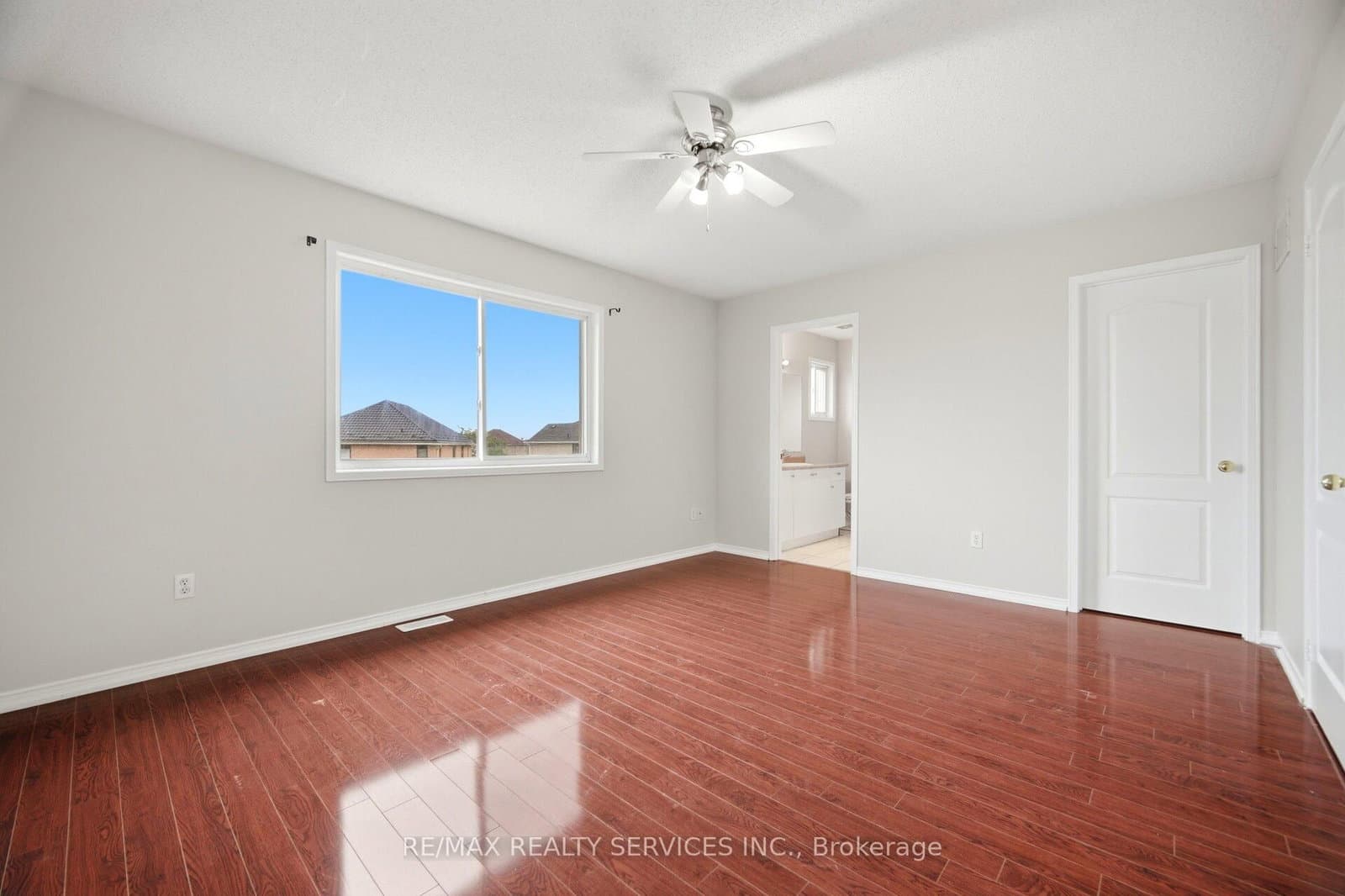 249 Sunny Meadow Boulevard thumbnail 27