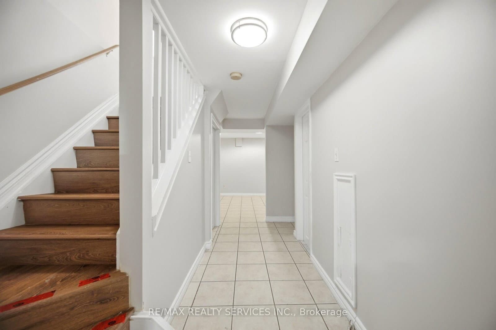 249 Sunny Meadow Boulevard thumbnail 37