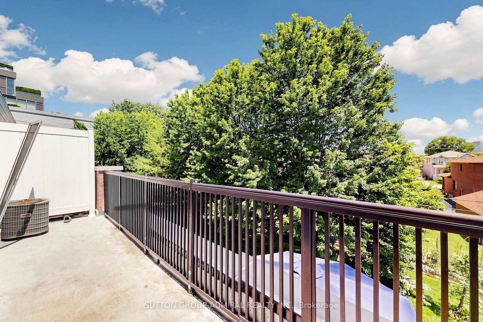 115 George Appleton Way, Unit 2131 thumbnail 19