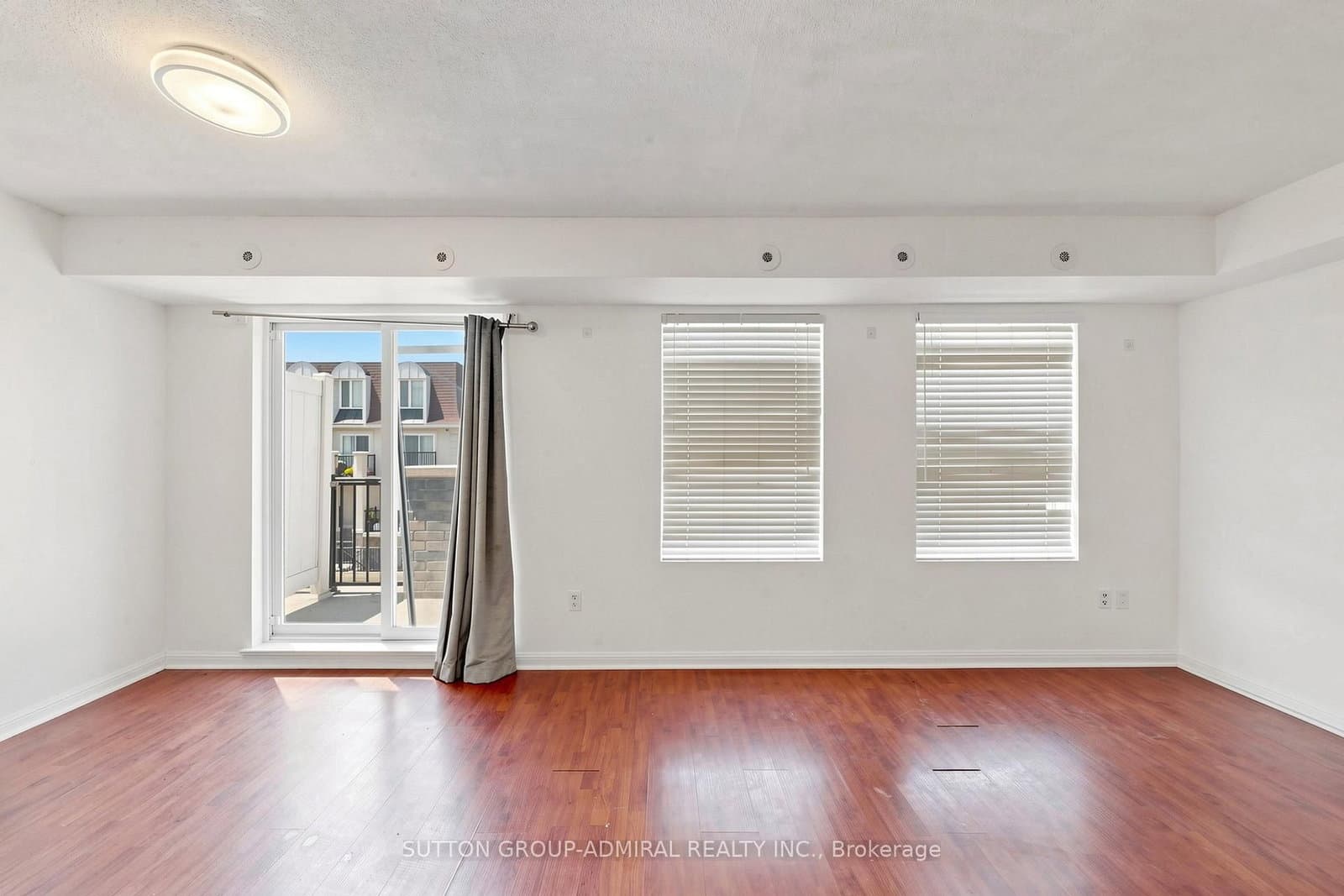 115 George Appleton Way, Unit 2131 thumbnail 5