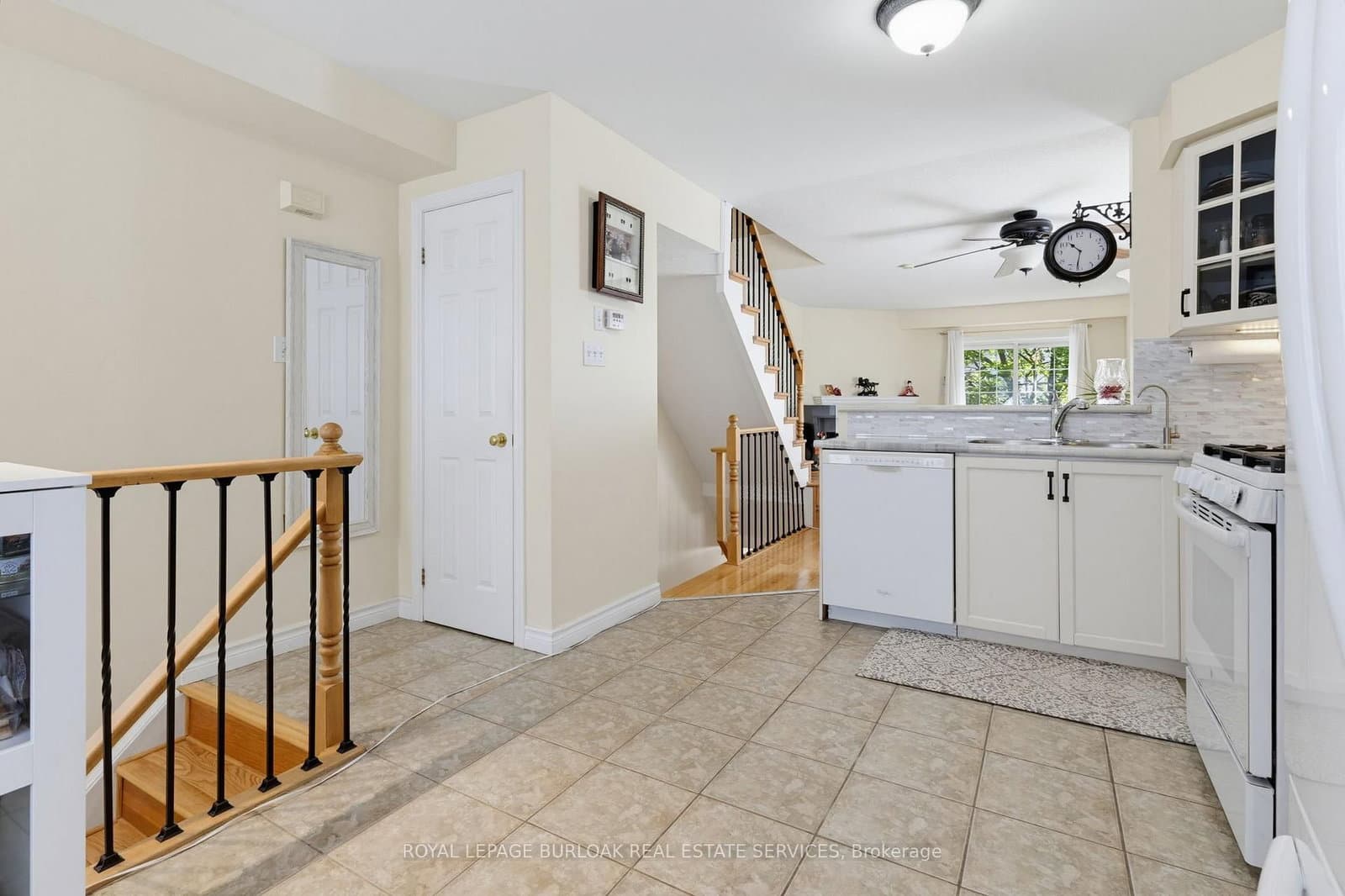 3480 Upper Middle Road, Unit 110 thumbnail 4
