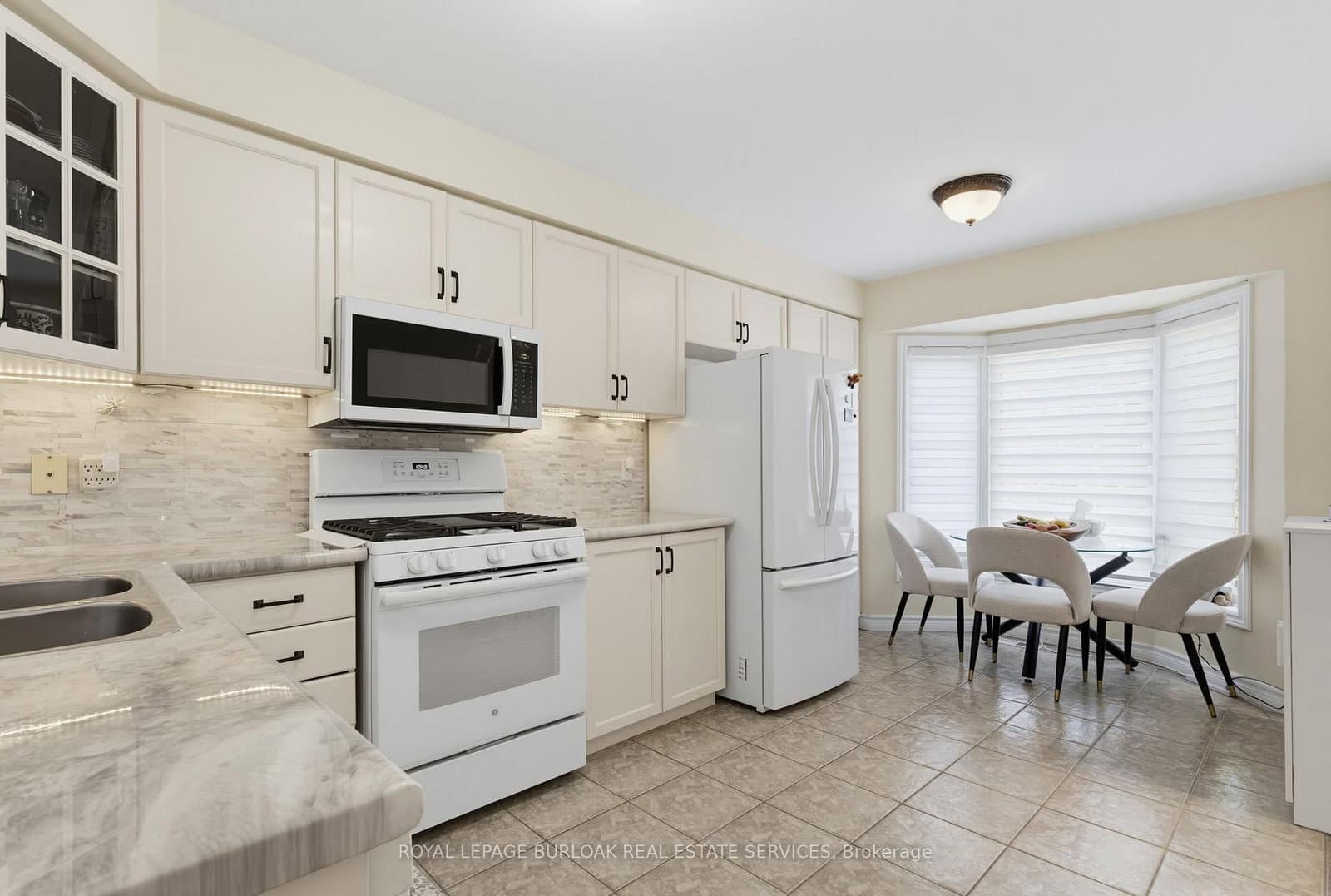 3480 Upper Middle Road, Unit 110 thumbnail 6