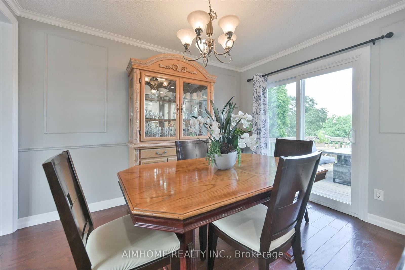 232 McMurchy Avenue thumbnail 11