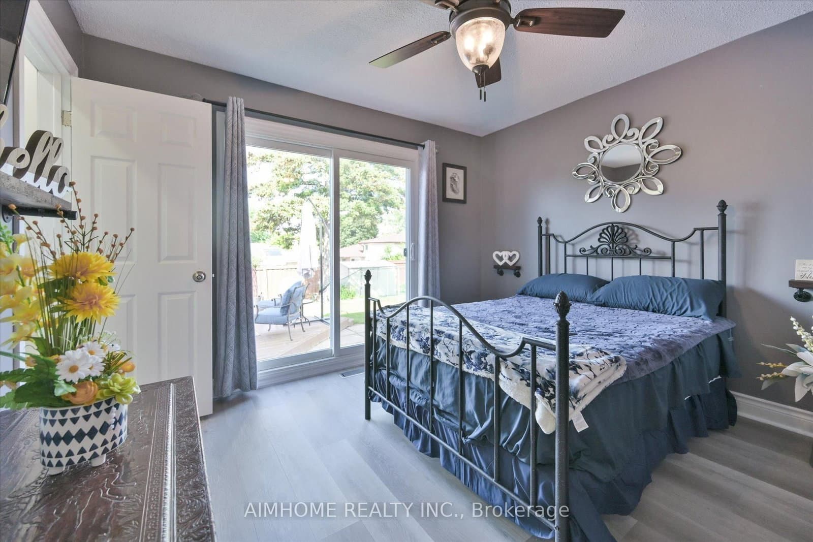 232 McMurchy Avenue thumbnail 25