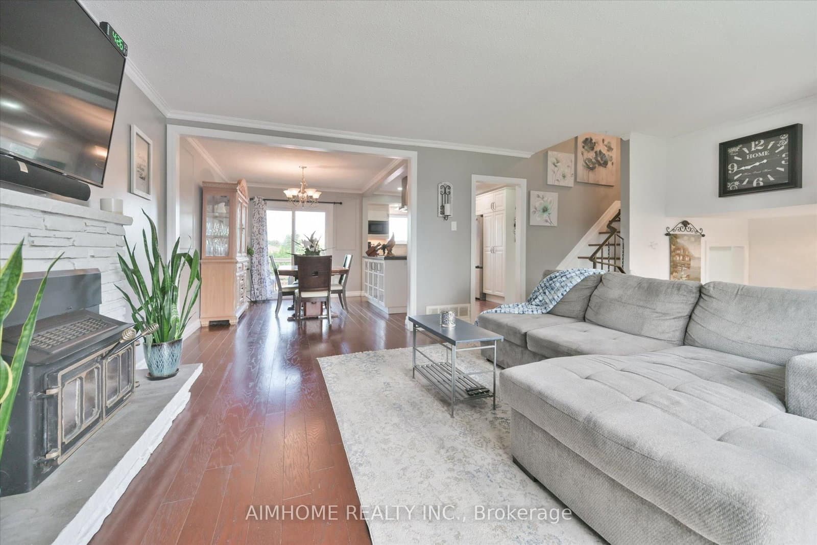 232 McMurchy Avenue thumbnail 8