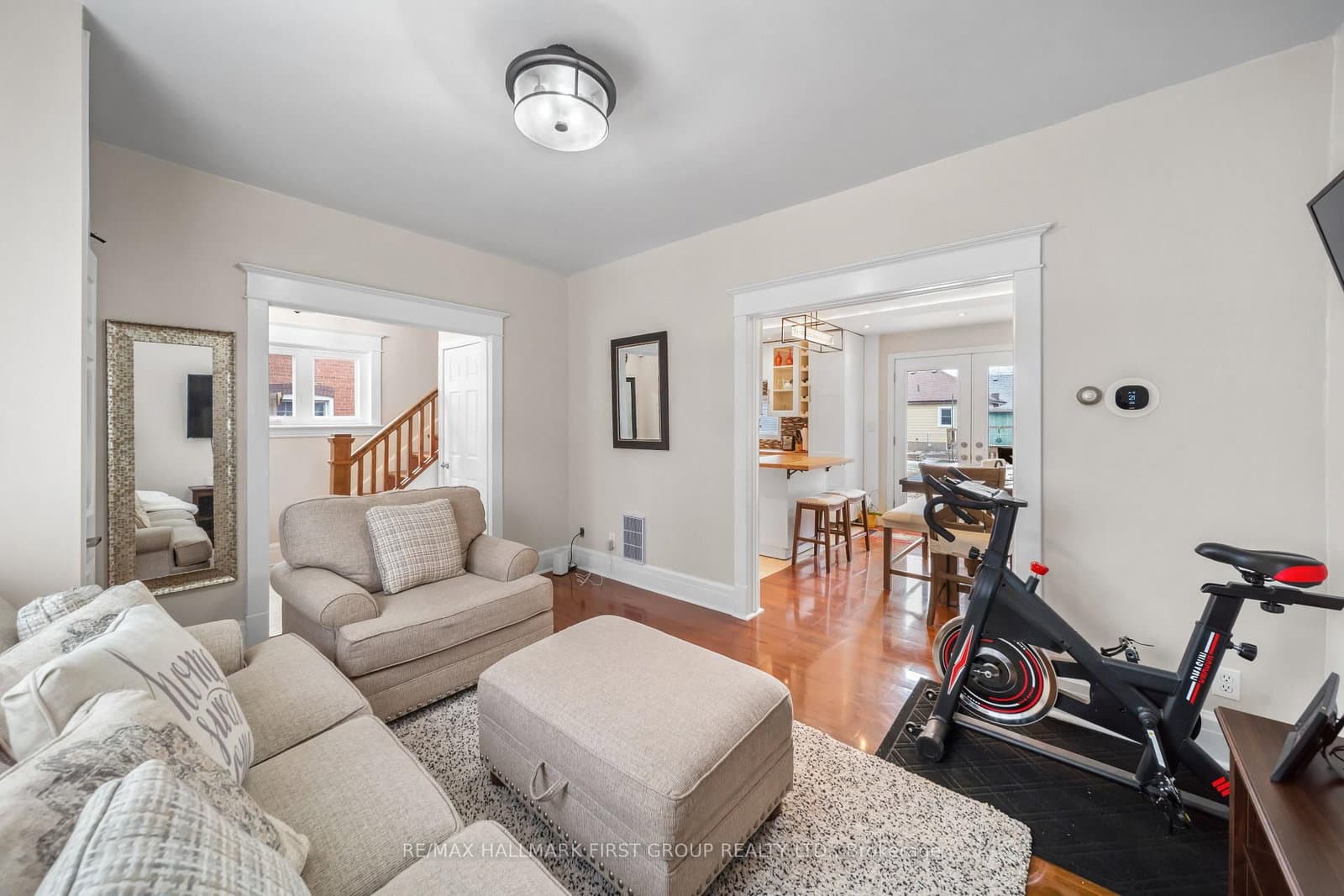 7 Mcmurchy Avenue S thumbnail 17