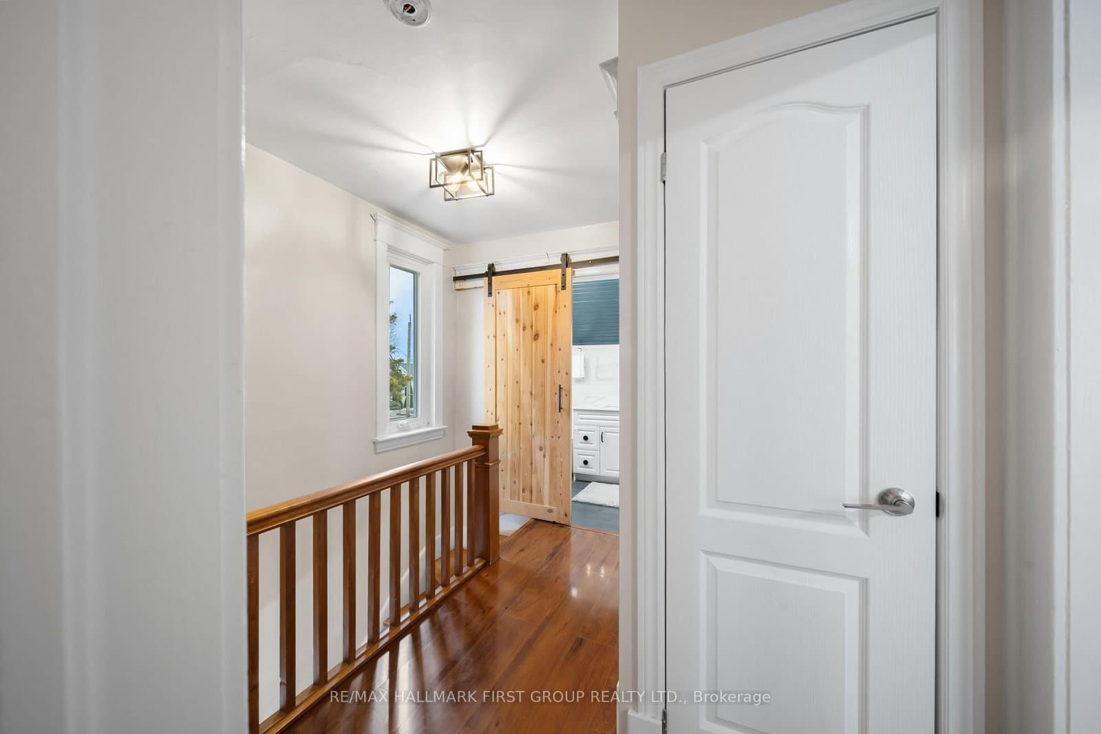 7 Mcmurchy Avenue S thumbnail 37