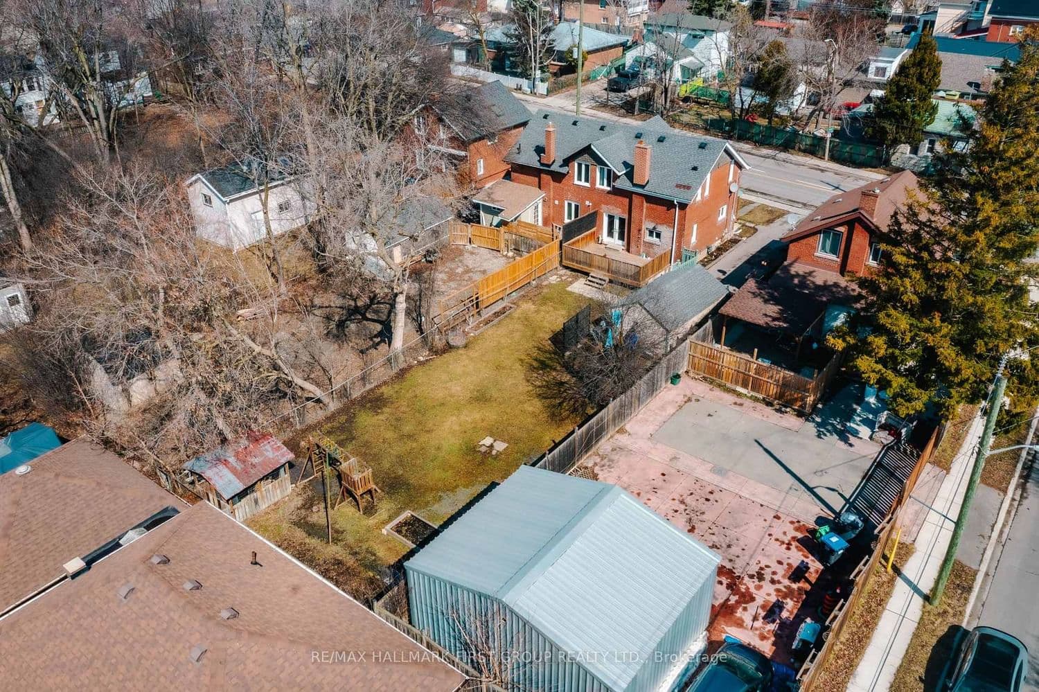 7 Mcmurchy Avenue S thumbnail 4