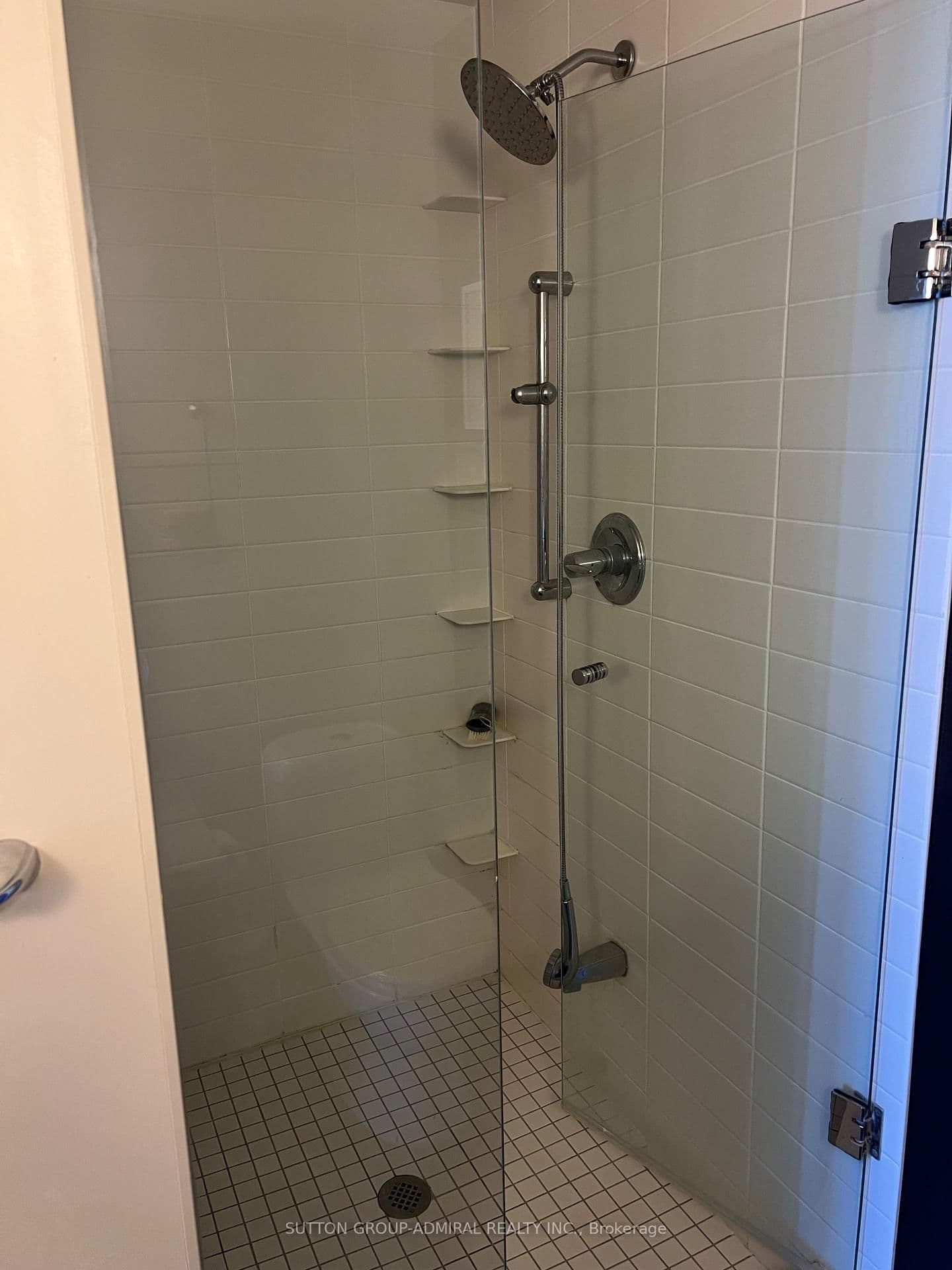1 Hurontario Street, Unit 1108 thumbnail 33