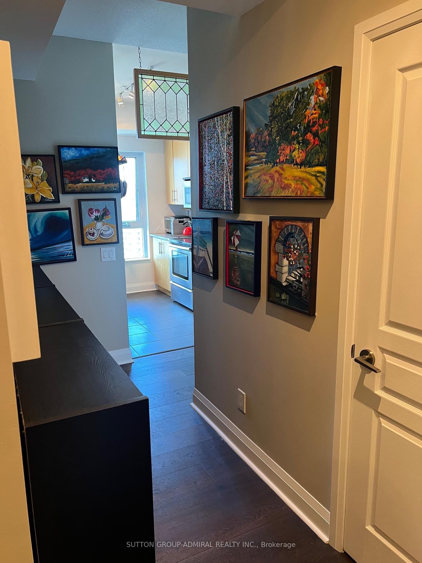 1 Hurontario Street, Unit 1108 thumbnail 8