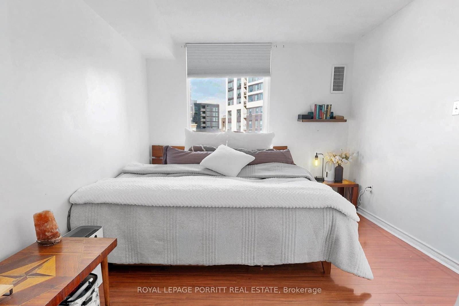 101 Subway Crescent, Unit 414 thumbnail 17