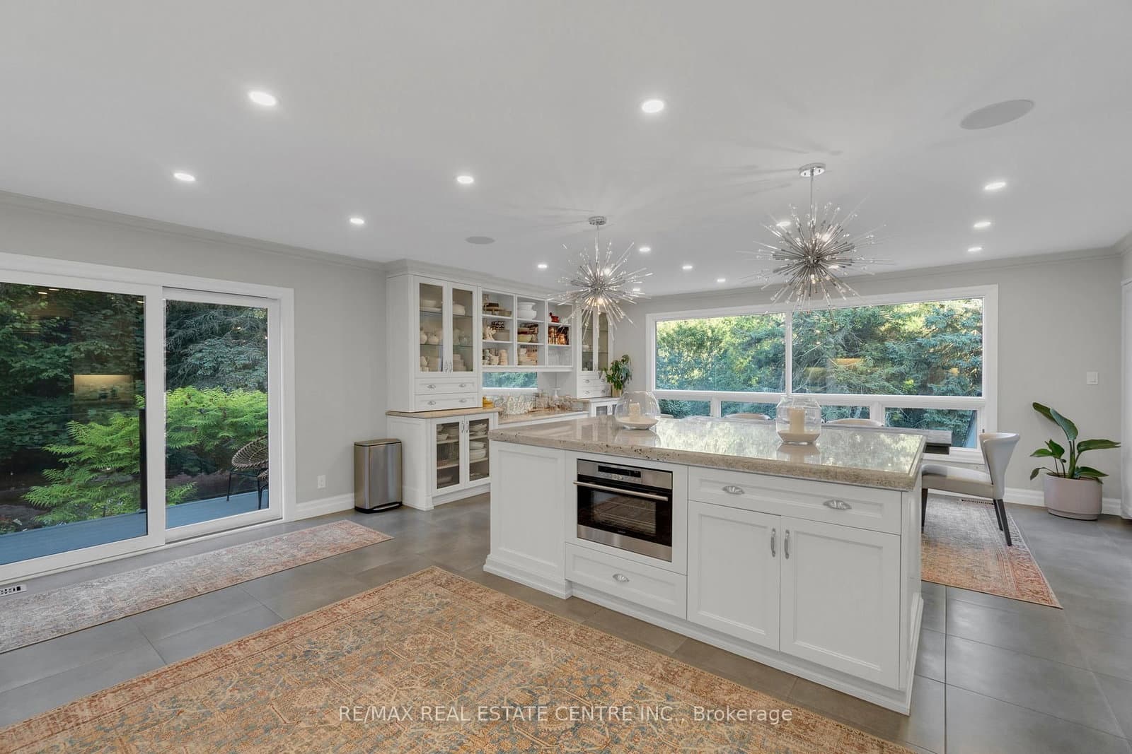 1175 Derry Road thumbnail 17