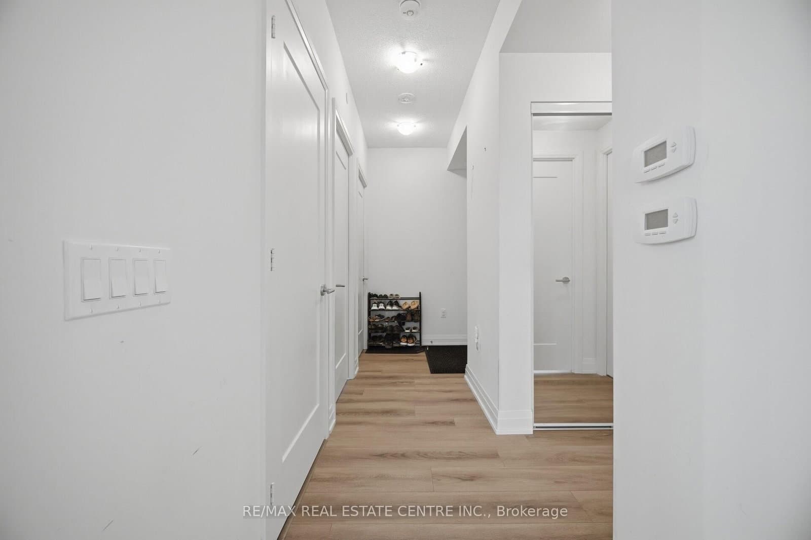 509 Dundas Street W, Unit 618 thumbnail 23