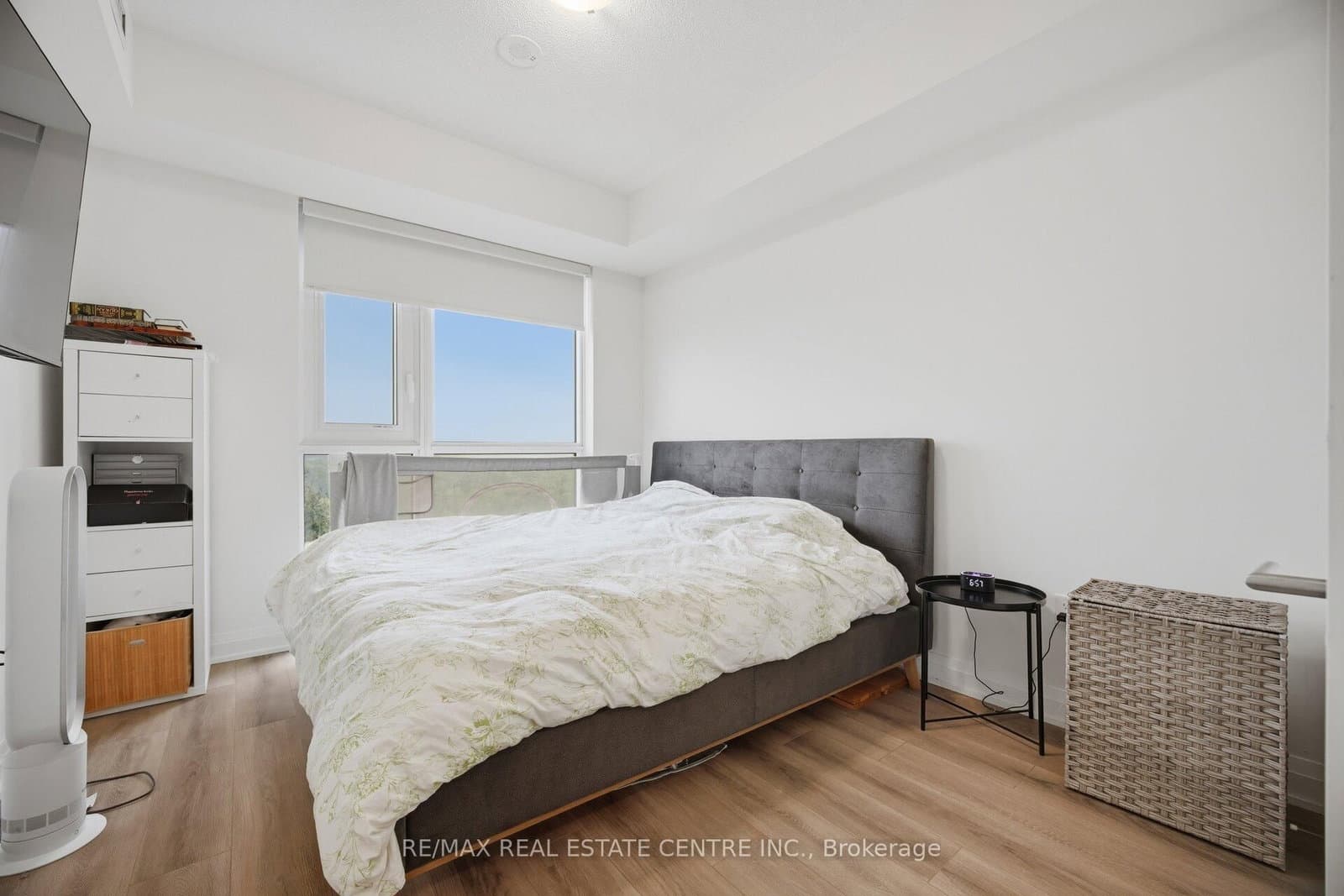 509 Dundas Street W, Unit 618 thumbnail 26