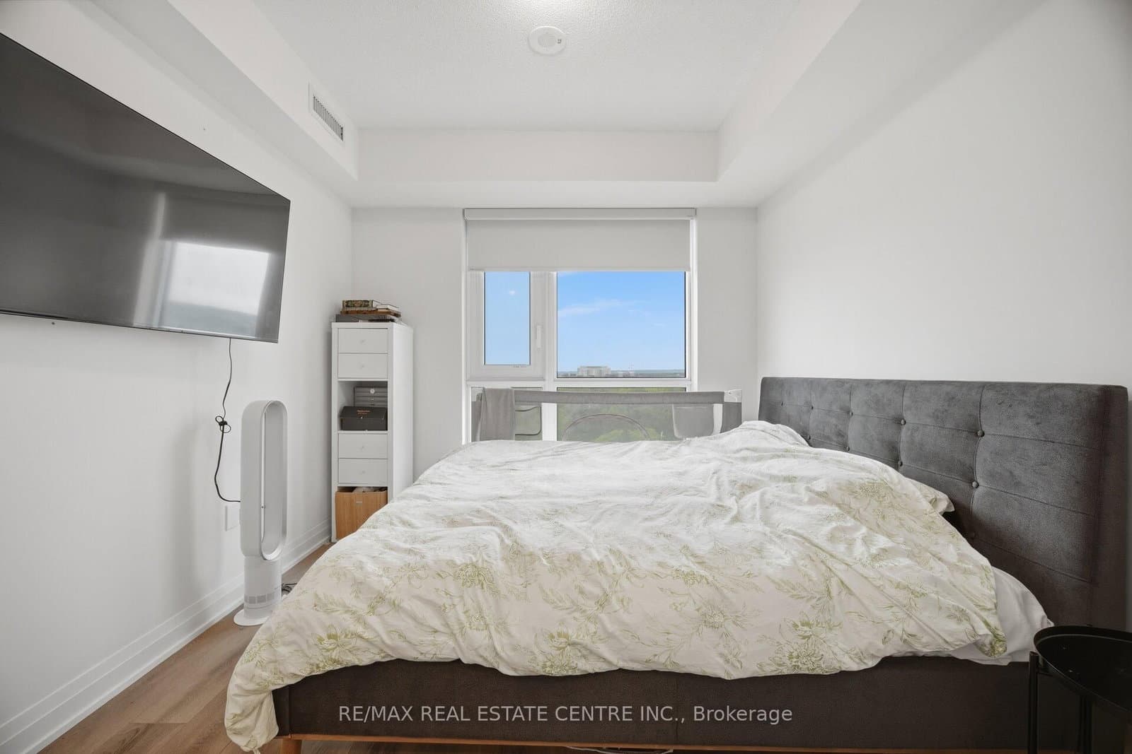 509 Dundas Street W, Unit 618 thumbnail 27