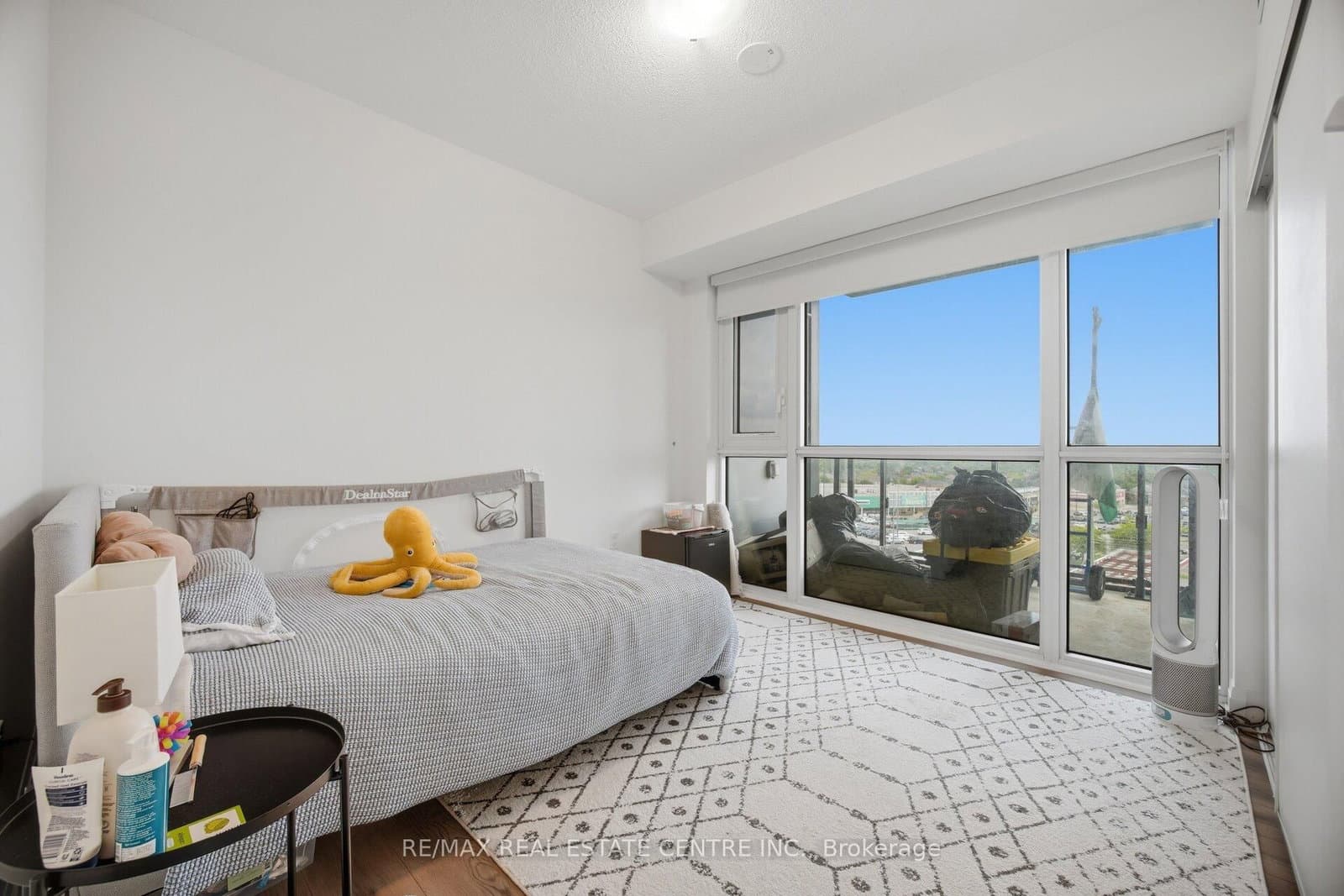 509 Dundas Street W, Unit 618 thumbnail 30
