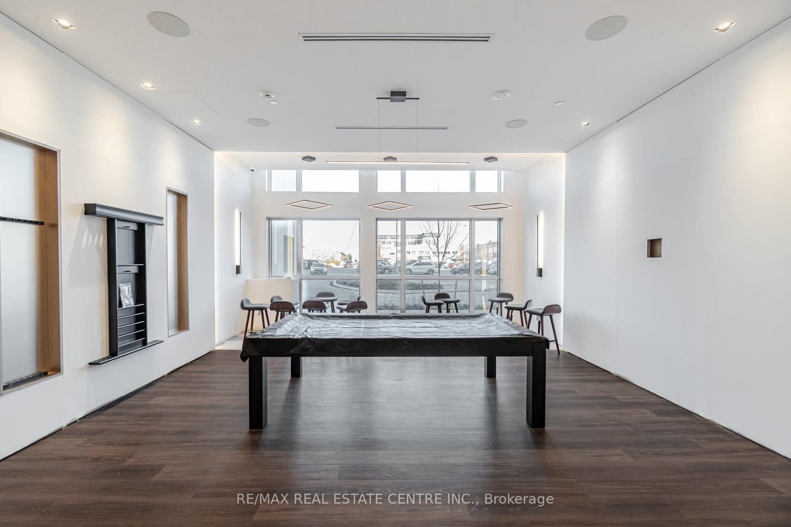 509 Dundas Street W, Unit 618 thumbnail 42