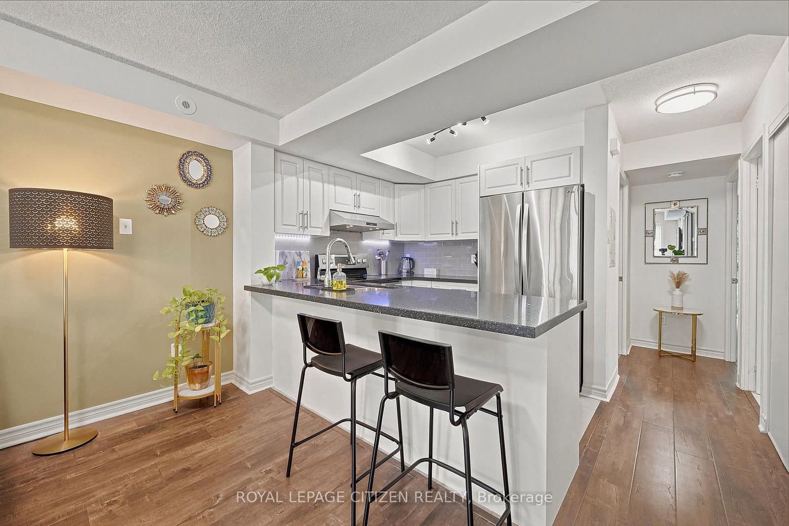 75 George Appleton Way, Unit 2048 thumbnail 8
