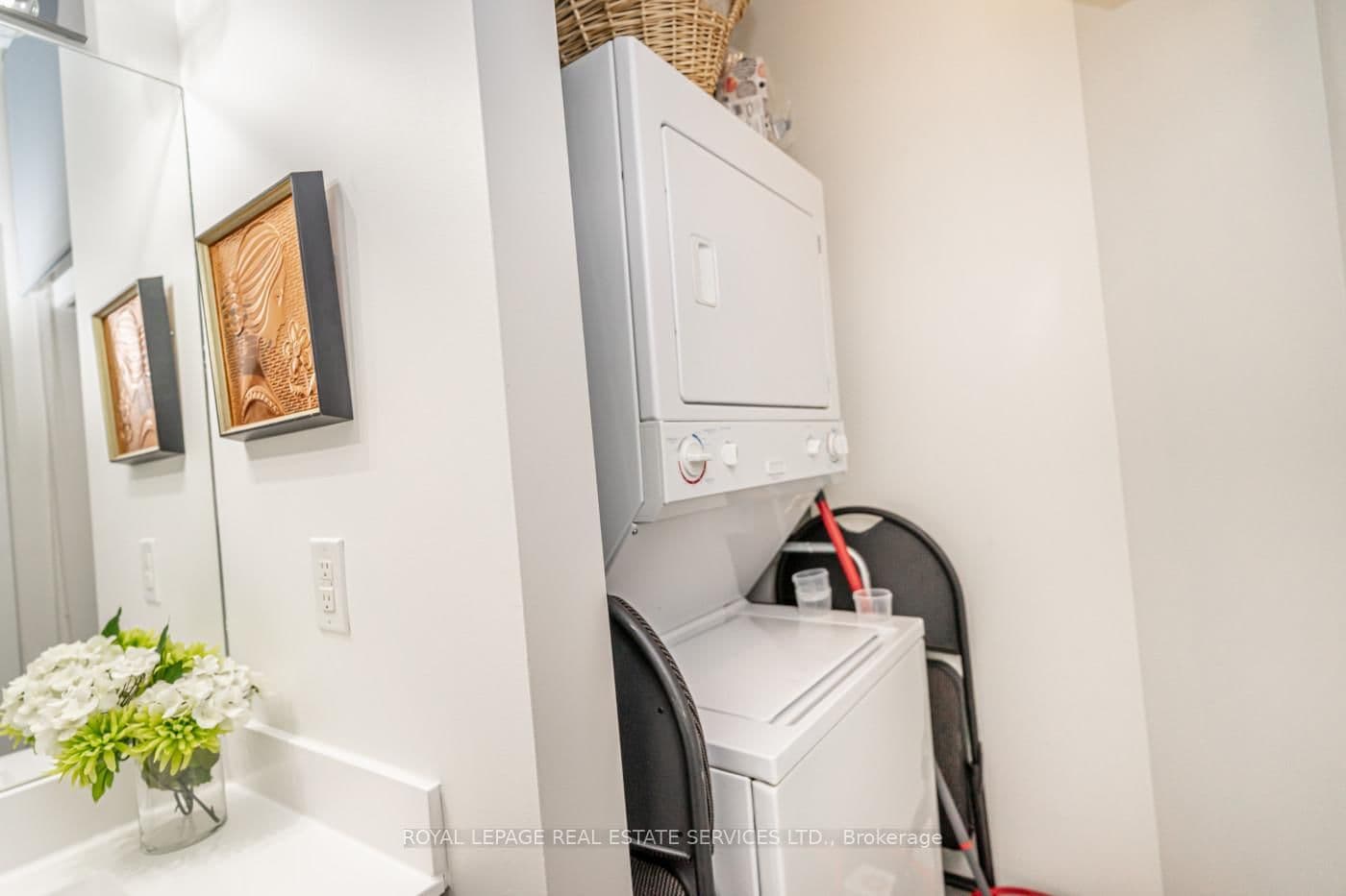 2 Fieldway Road, Unit 206 thumbnail 24