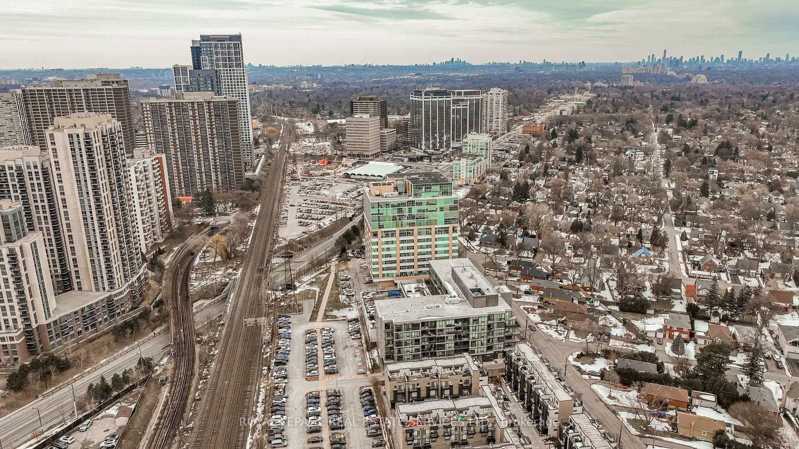 2 Fieldway Road, Unit 206 thumbnail 37