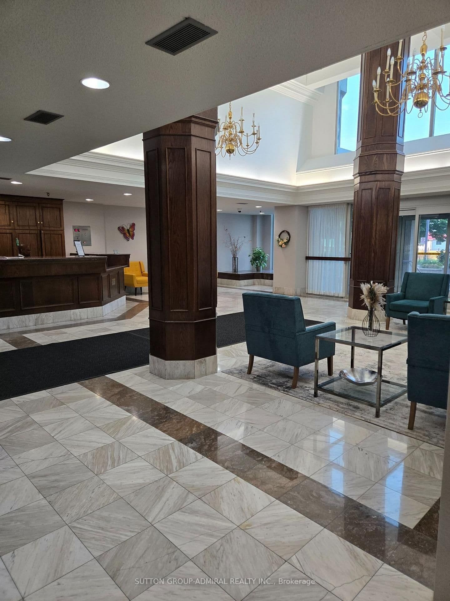 330 Mill Street S, Unit 908 thumbnail 2