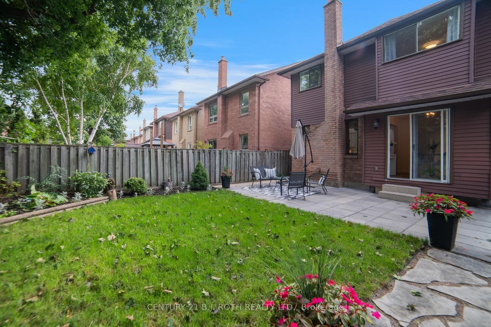 56 Sproule Drive thumbnail 46