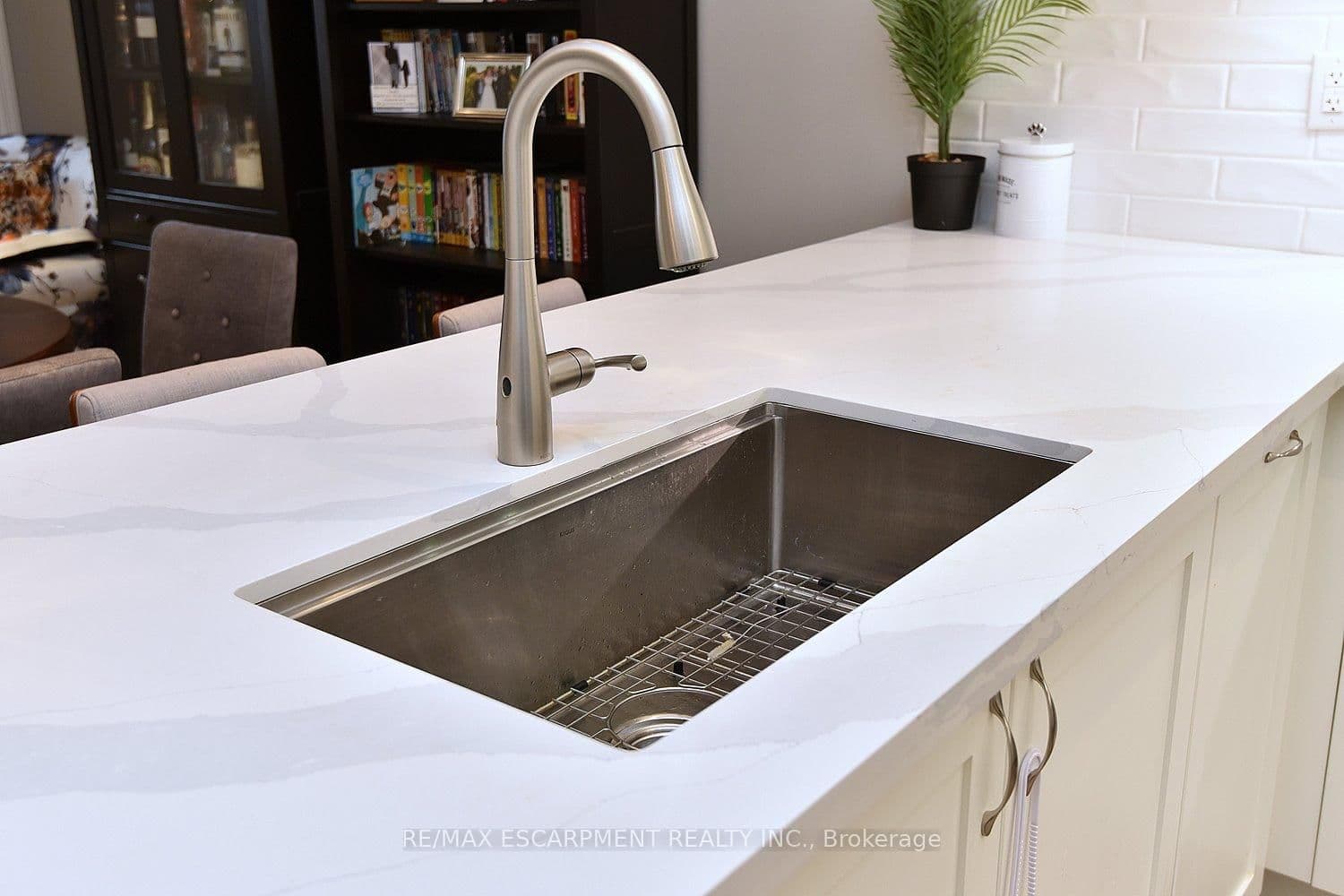 1317 Lerchie Way, Unit 78 thumbnail 16