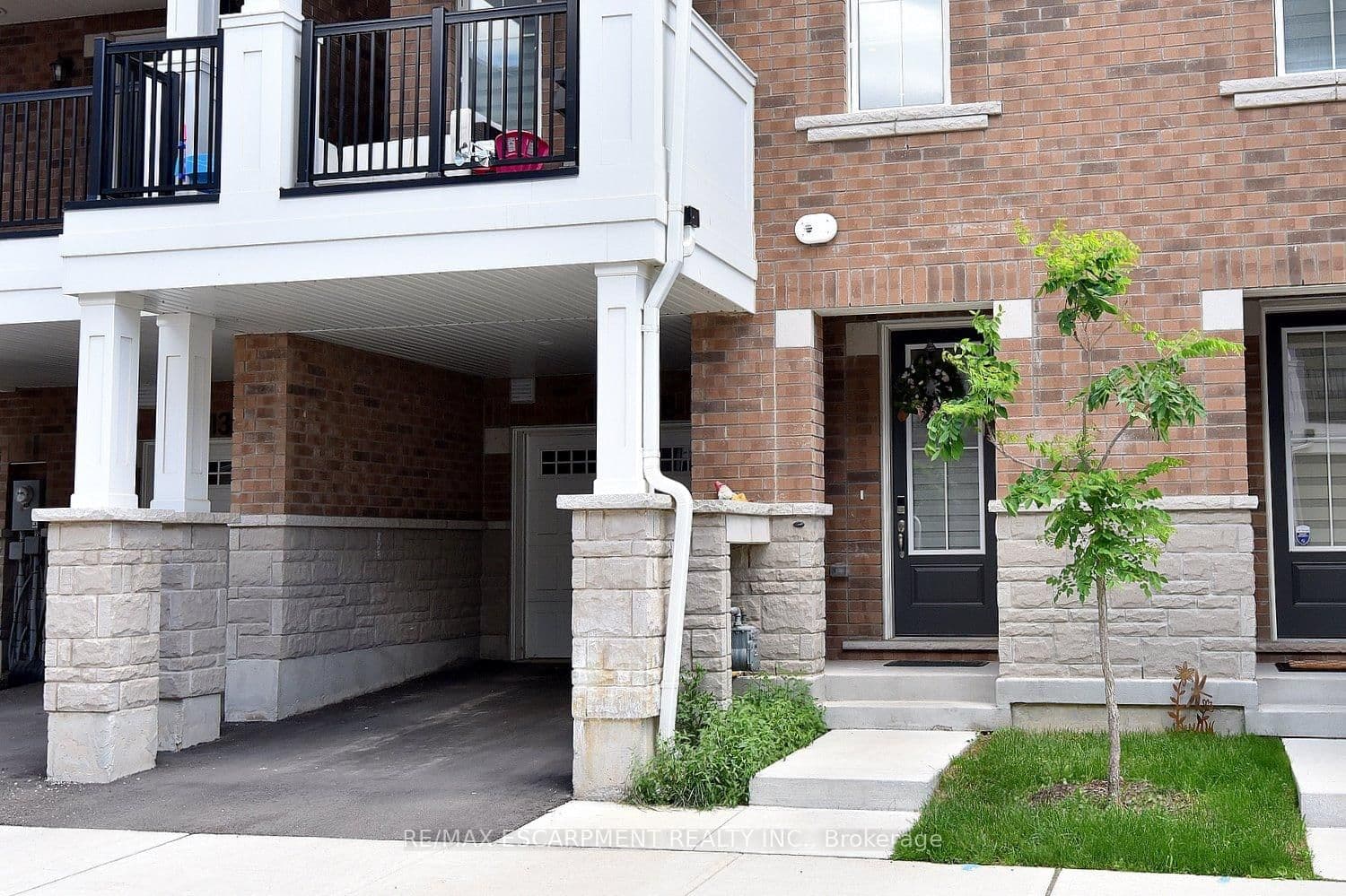1317 Lerchie Way, Unit 78 thumbnail 2