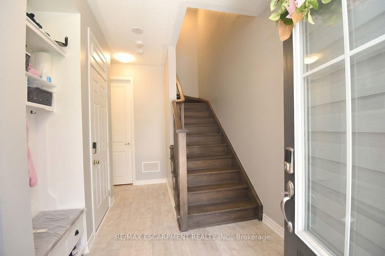 1317 Lerchie Way, Unit 78 thumbnail 3