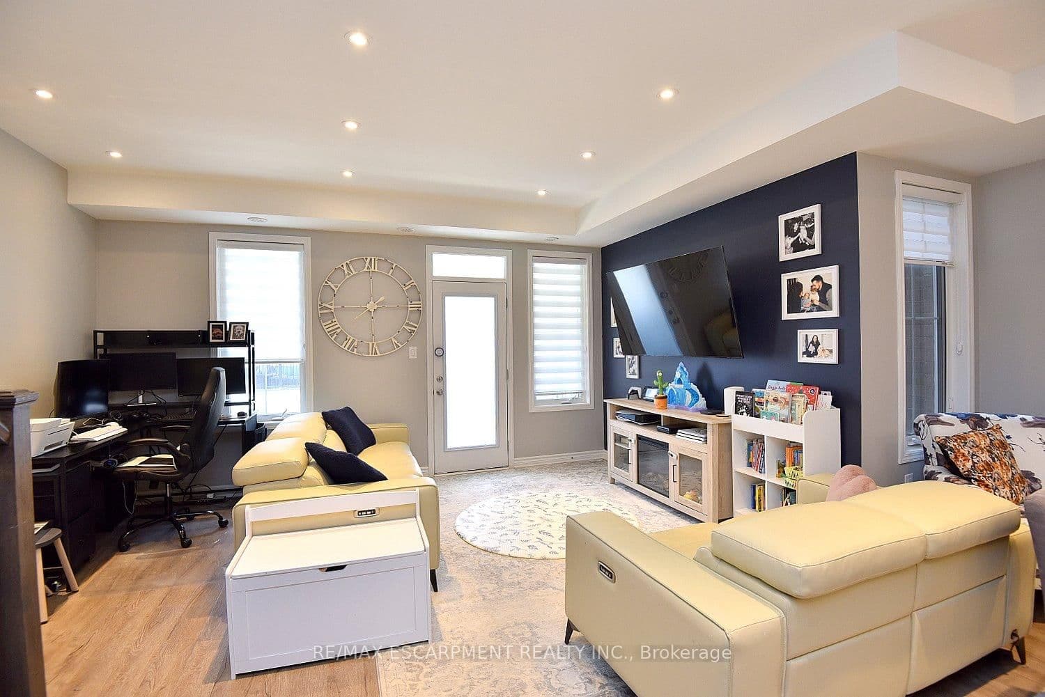 1317 Lerchie Way, Unit 78 thumbnail 6