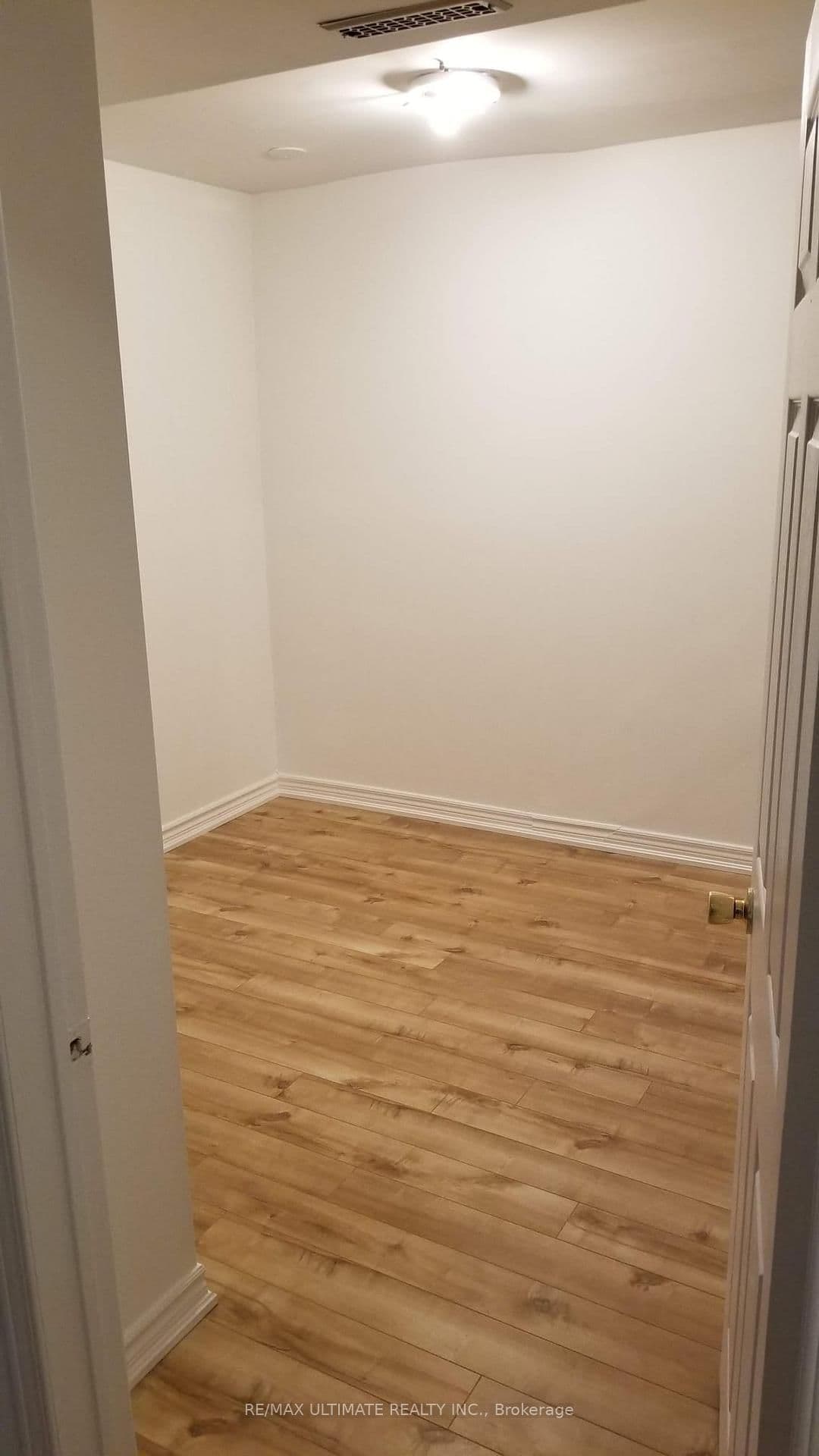 3208 Dundas Street W, Unit Lower thumbnail 10