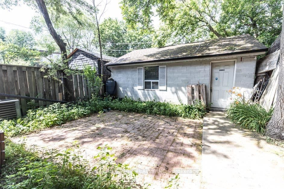 3208 Dundas Street W, Unit Lower thumbnail 13
