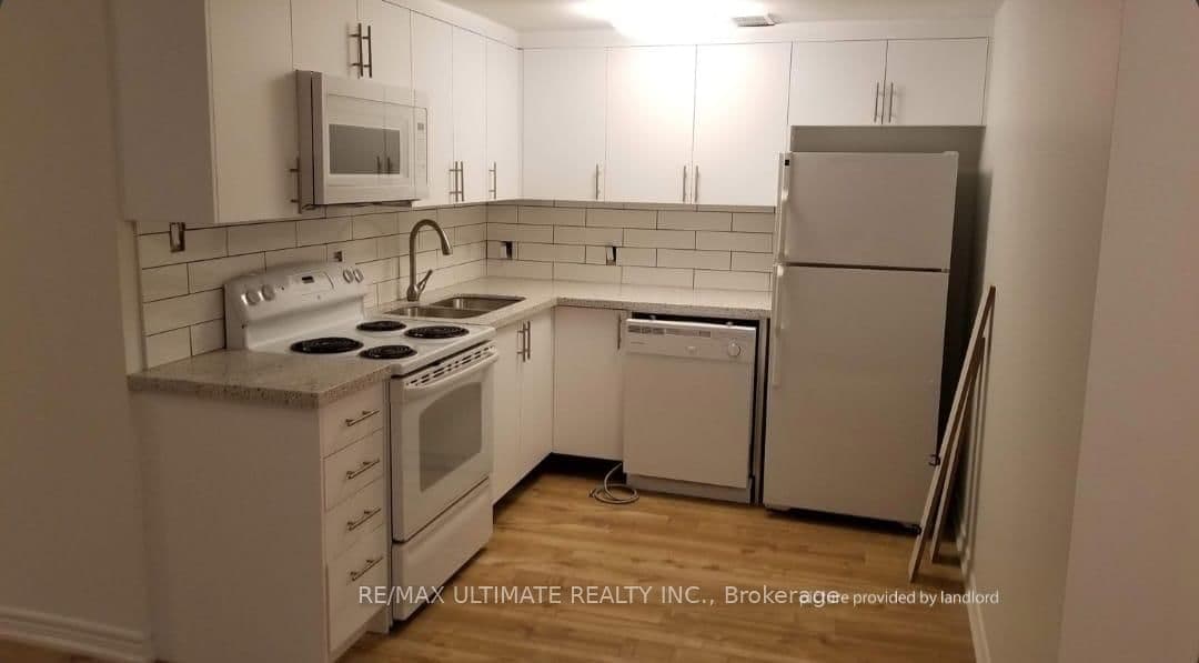3208 Dundas Street W, Unit Lower thumbnail 4