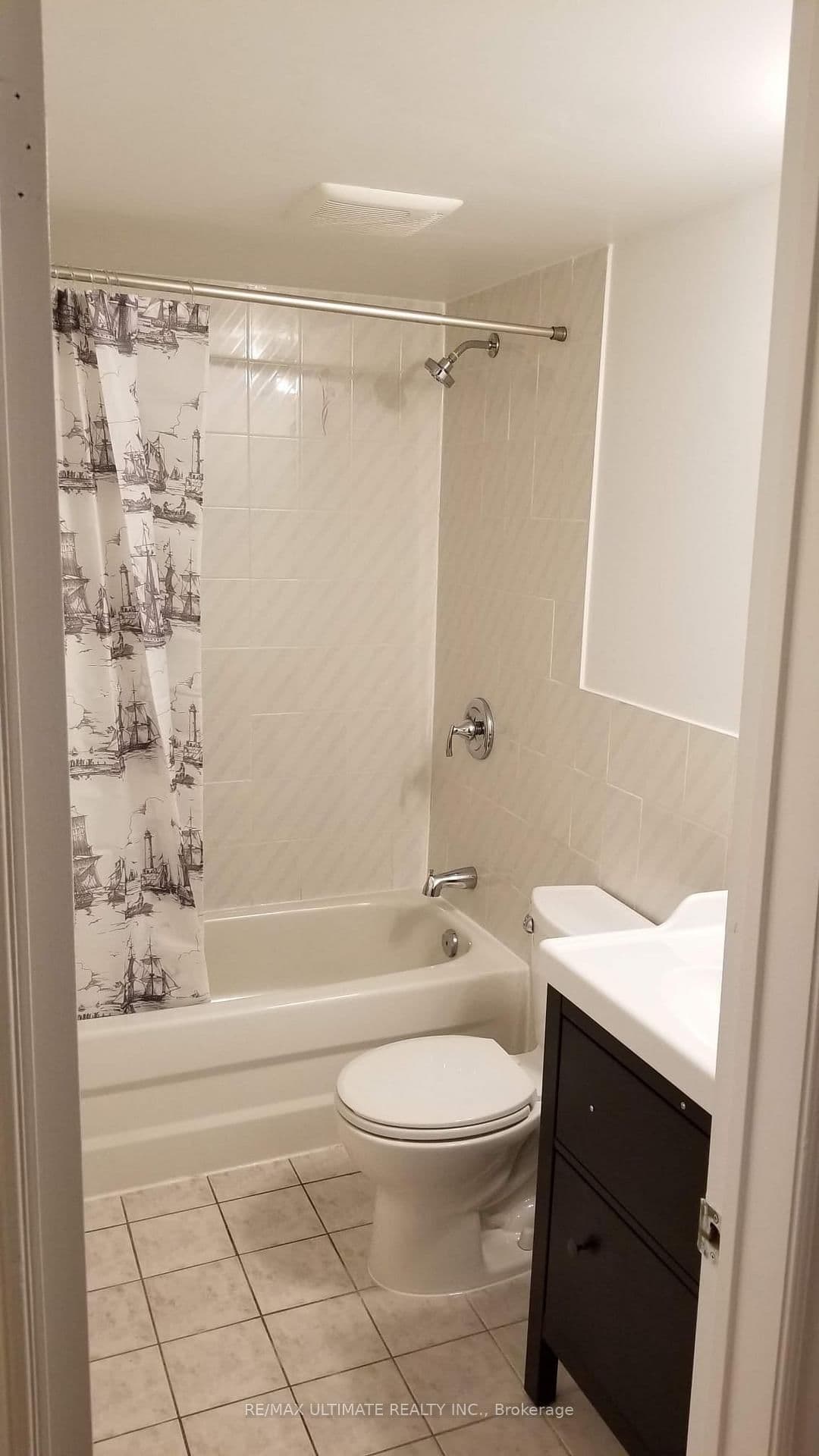 3208 Dundas Street W, Unit Lower thumbnail 6