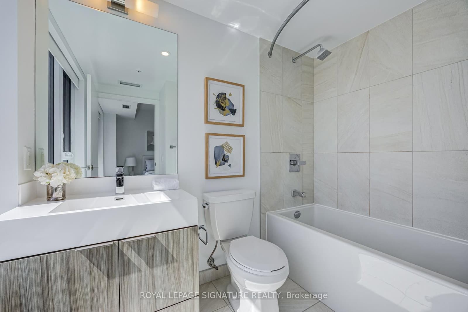 30 Samuel Wood Way, Unit 2008 thumbnail 7