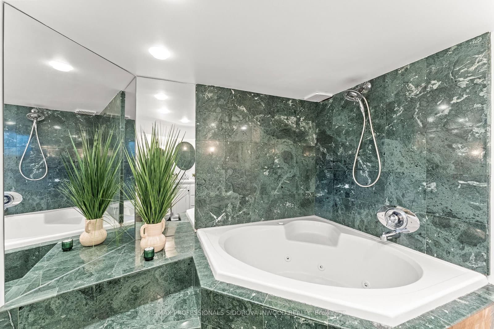 13 Evelyn Crescent thumbnail 36