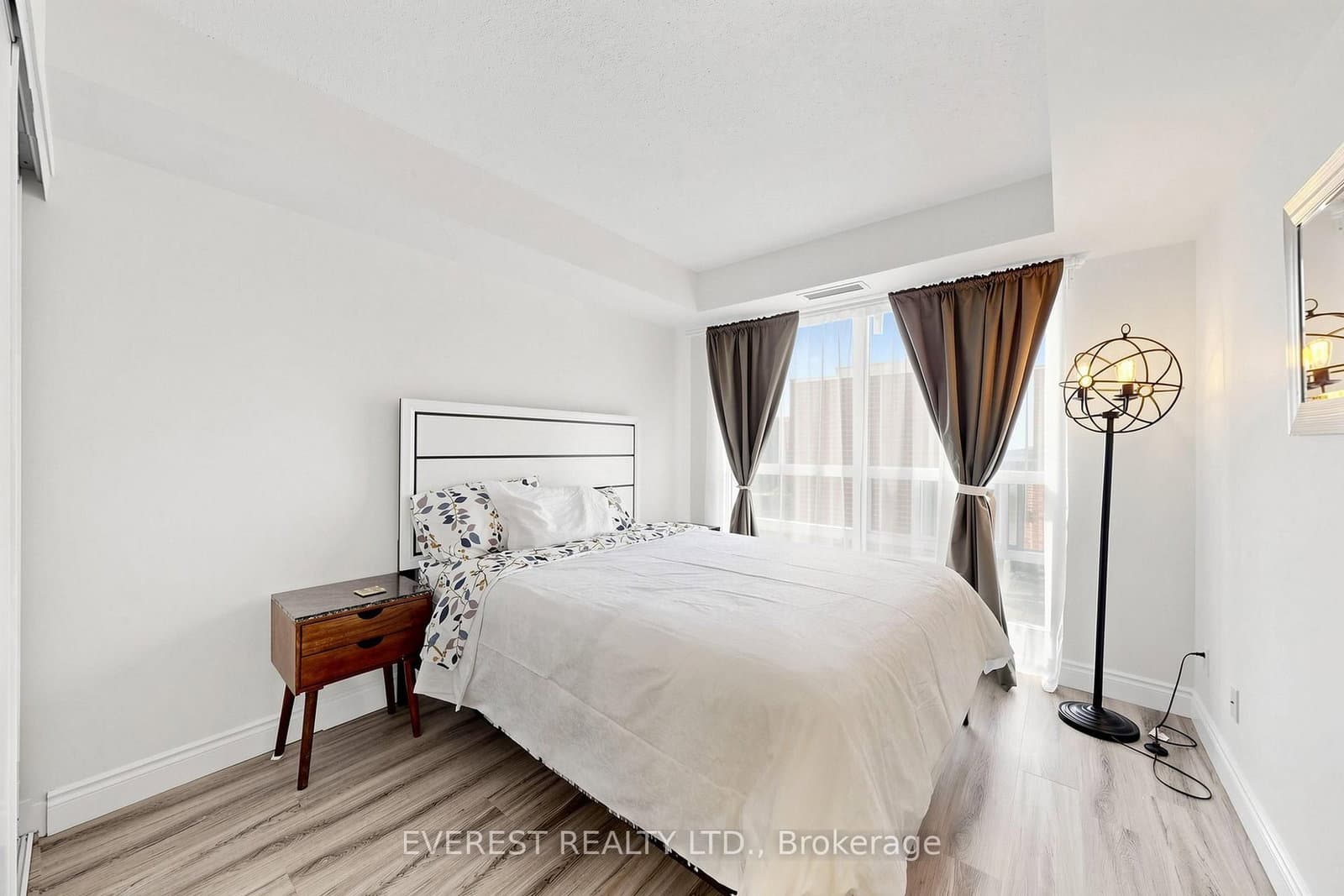 5 Michael Power Place, Unit #2101 thumbnail 14