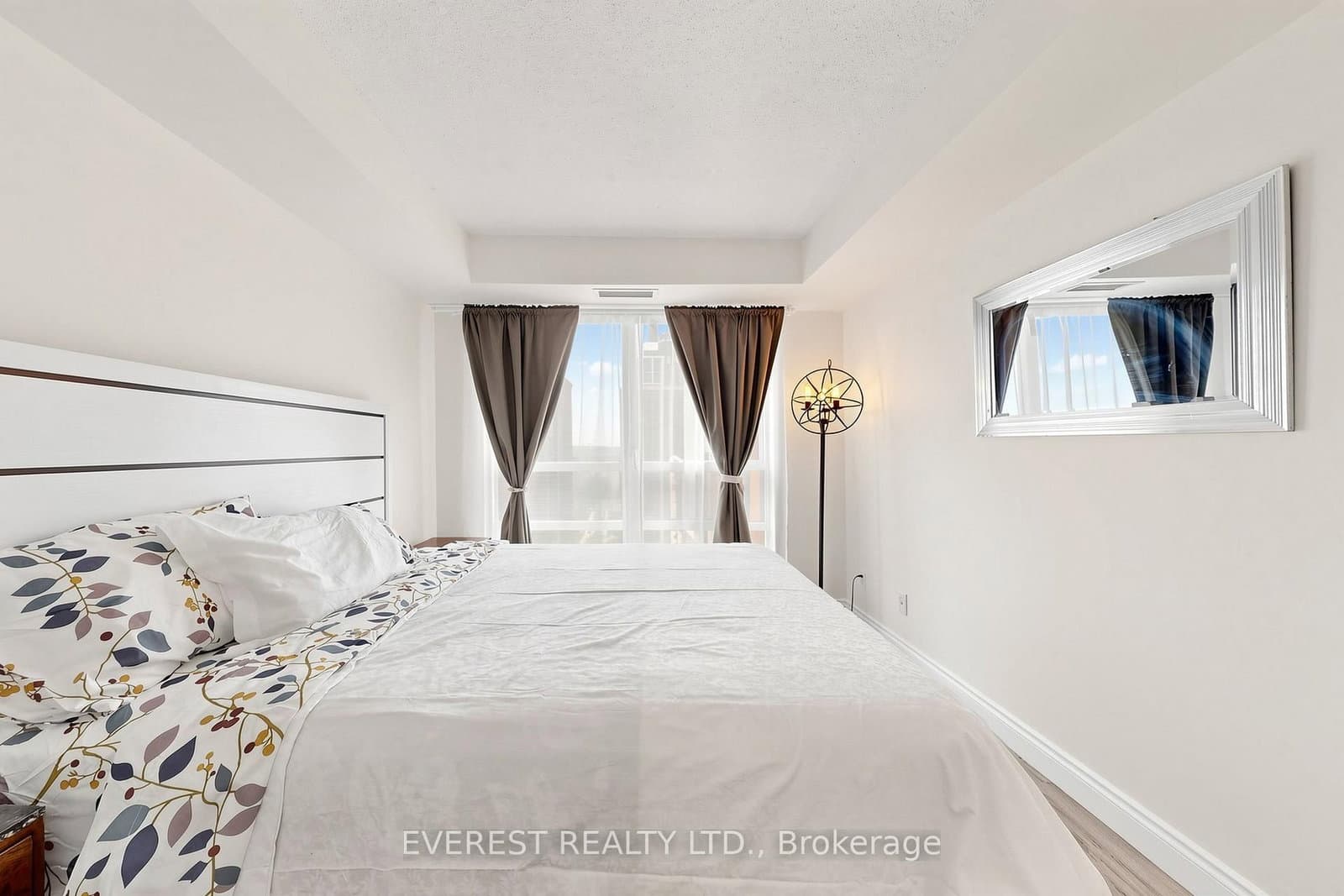5 Michael Power Place, Unit #2101 thumbnail 15