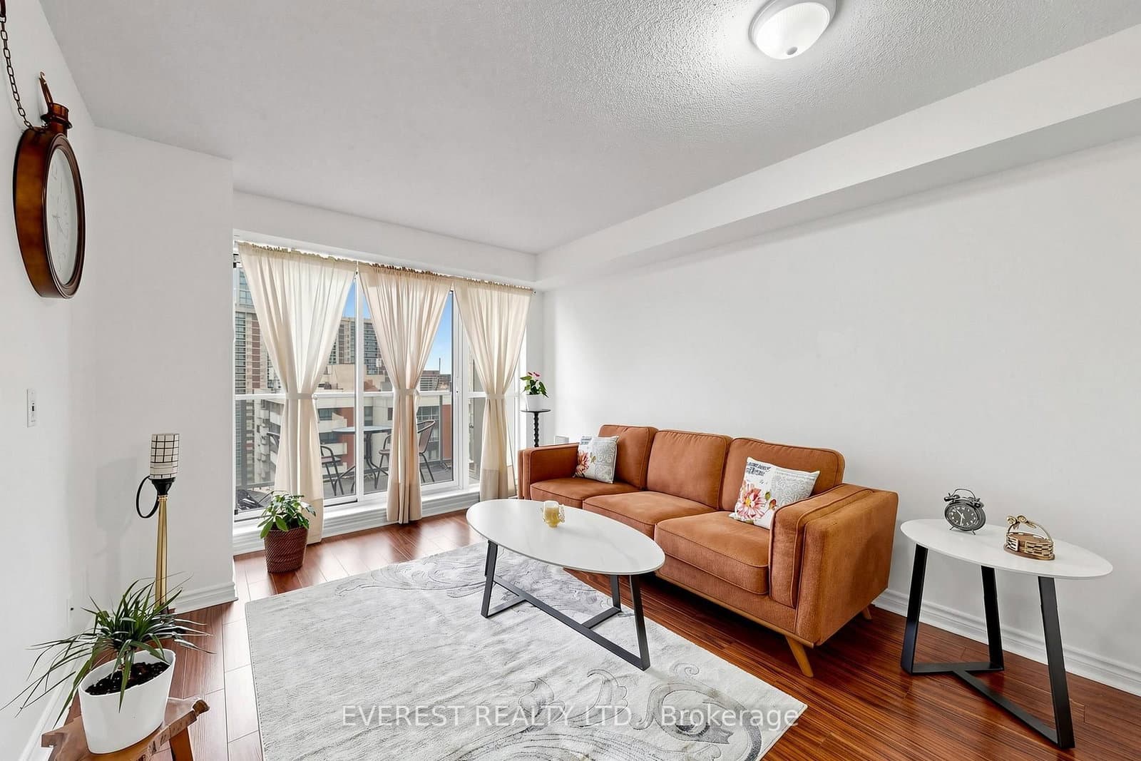 5 Michael Power Place, Unit #2101 thumbnail 4