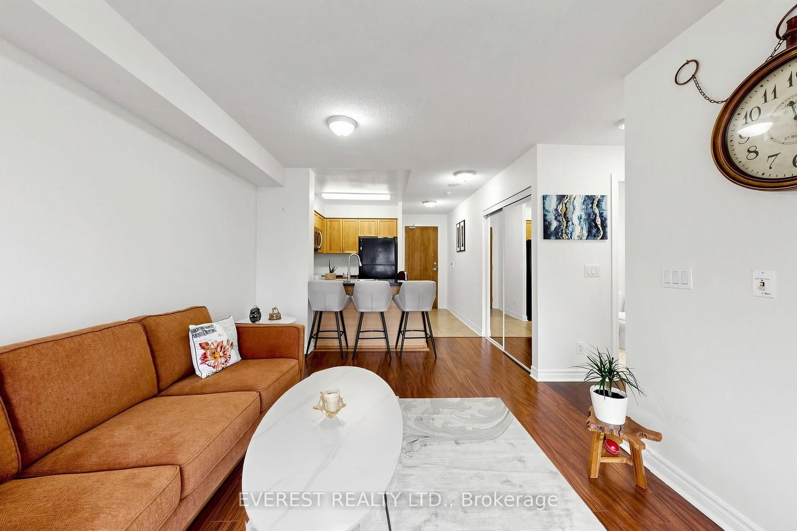 5 Michael Power Place, Unit #2101 thumbnail 8