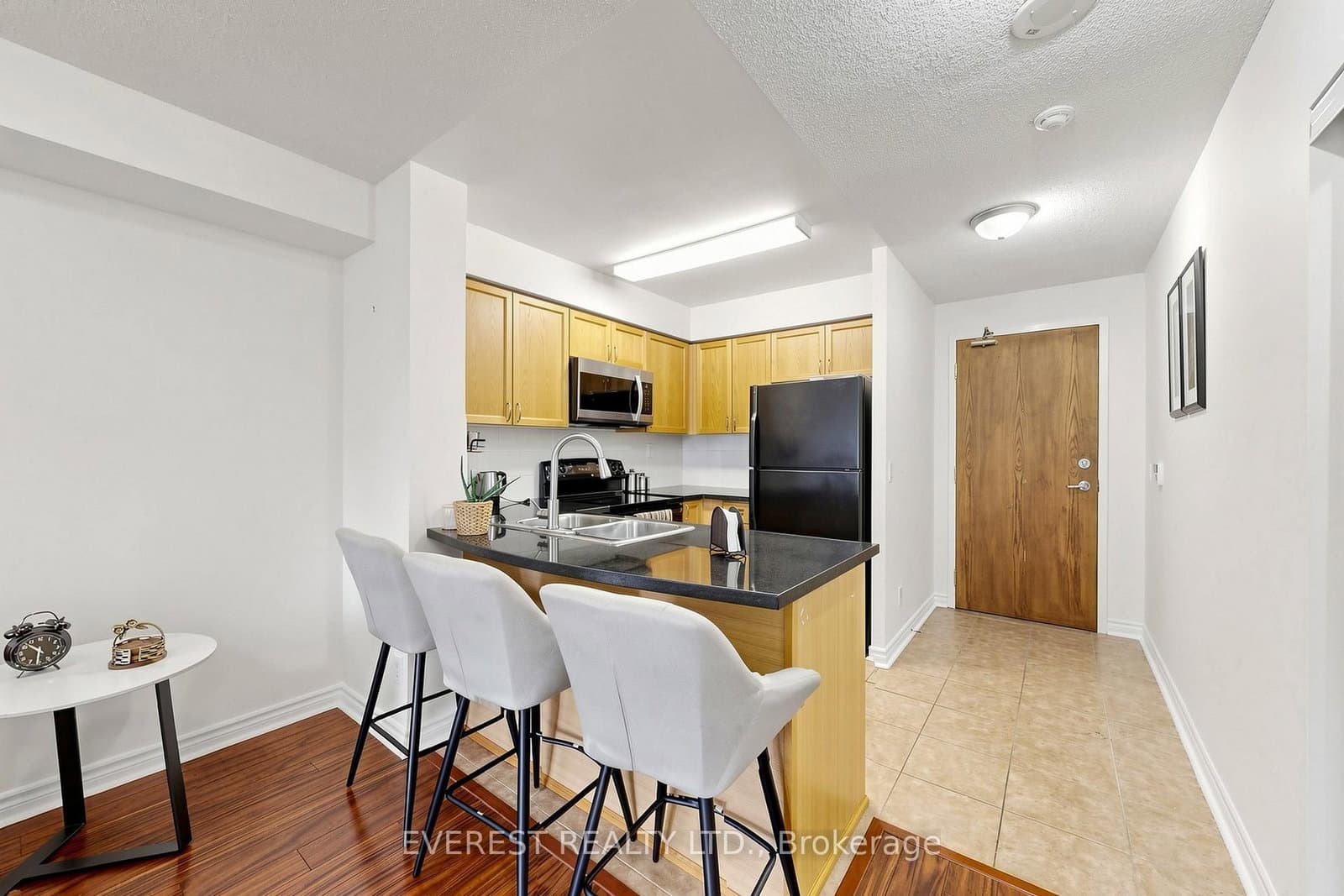 5 Michael Power Place, Unit #2101 thumbnail 9