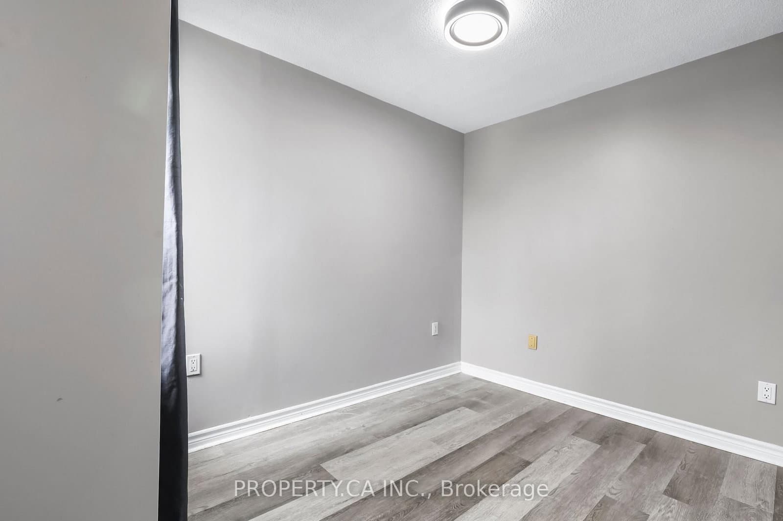 856 Weston Road thumbnail 13