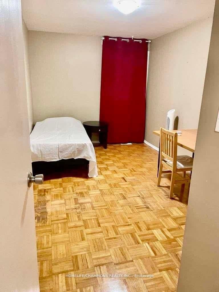 23 Four Winds Drive, Unit 14 thumbnail 11