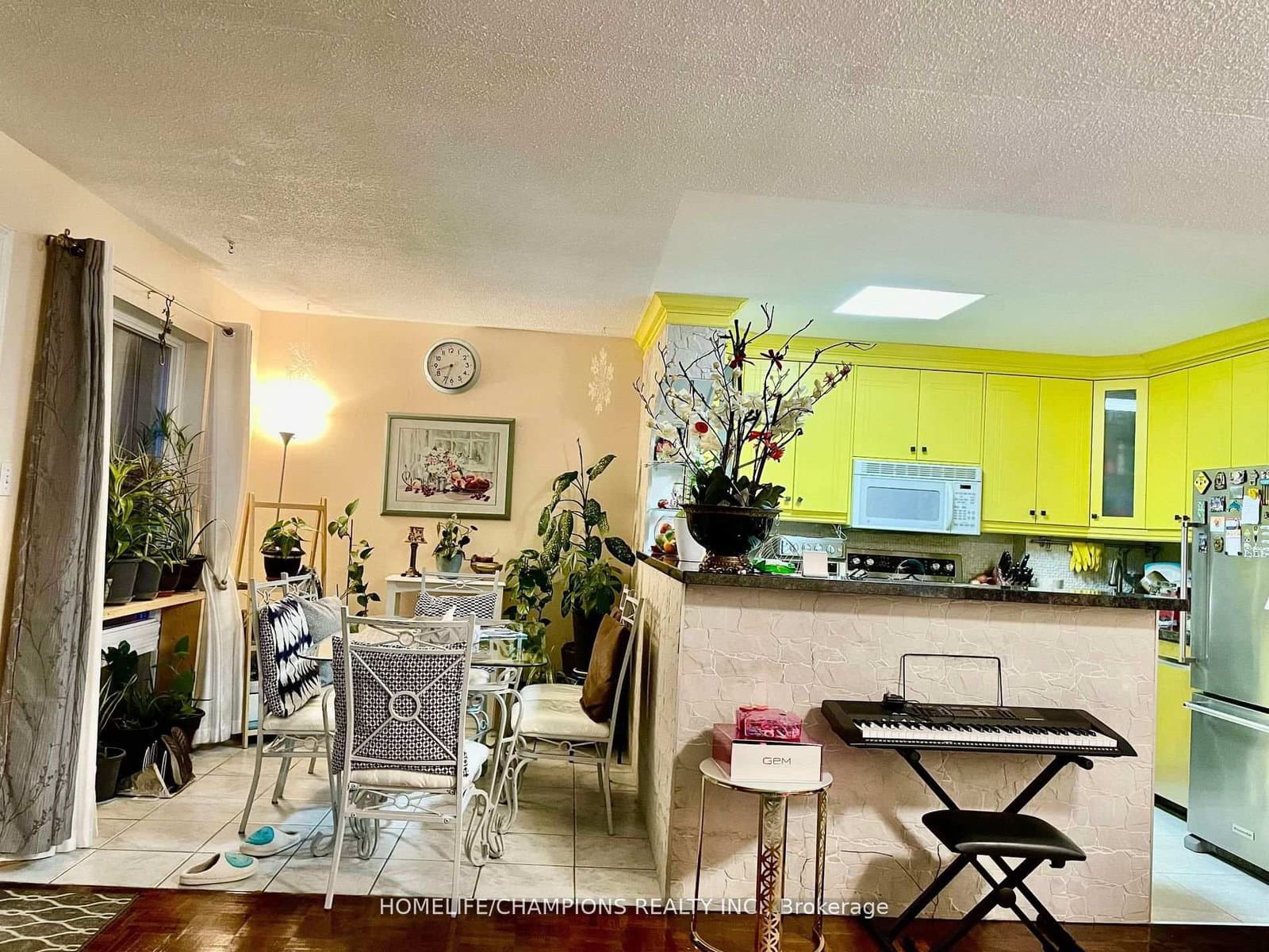 23 Four Winds Drive, Unit 14 thumbnail 3