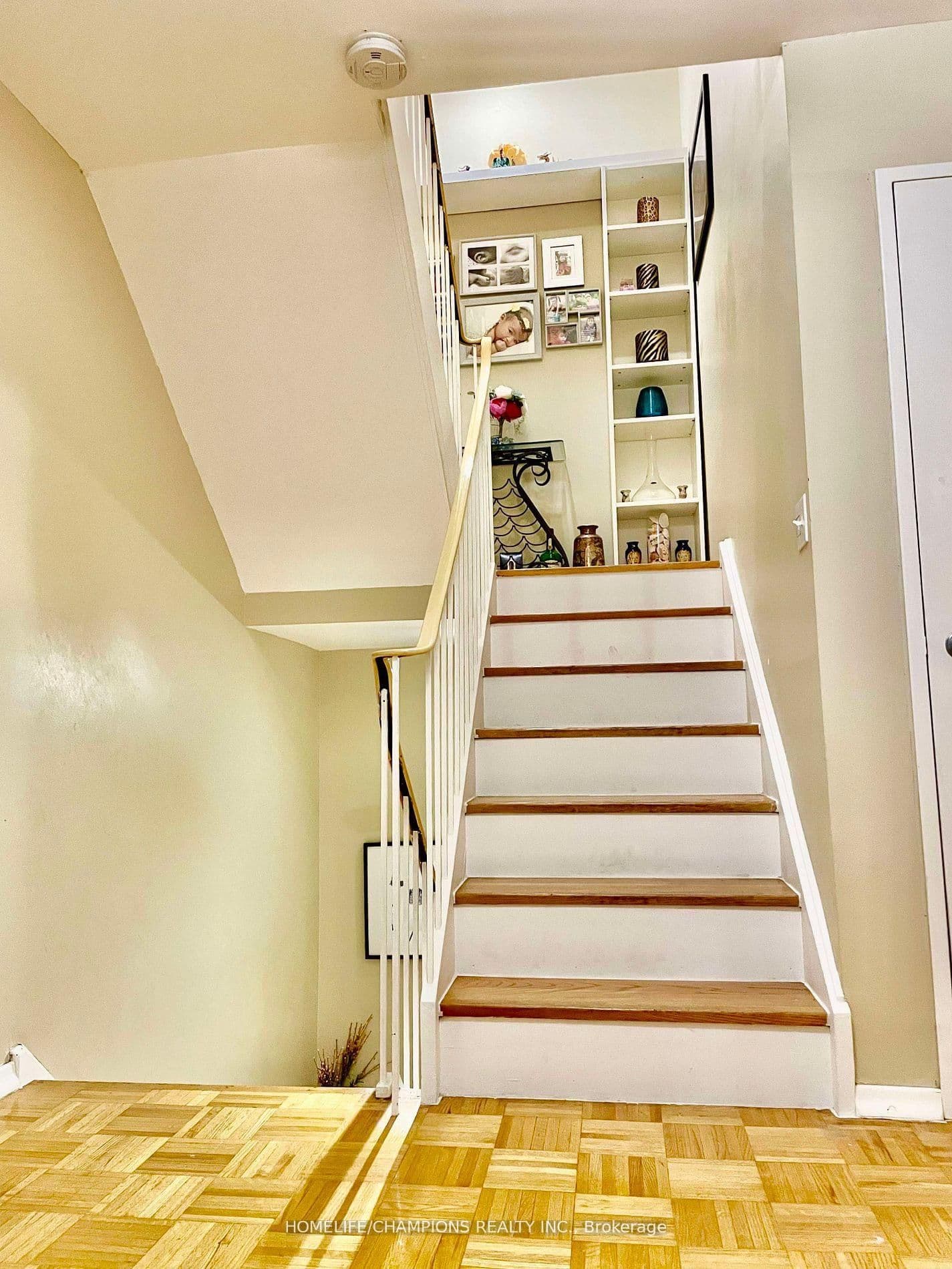 23 Four Winds Drive, Unit 14 thumbnail 8